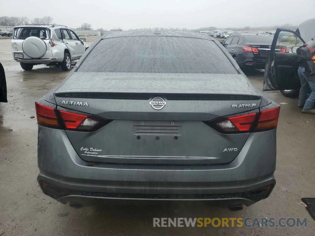 6 Photograph of a damaged car 1N4BL4FW6KC193796 NISSAN ALTIMA 2019