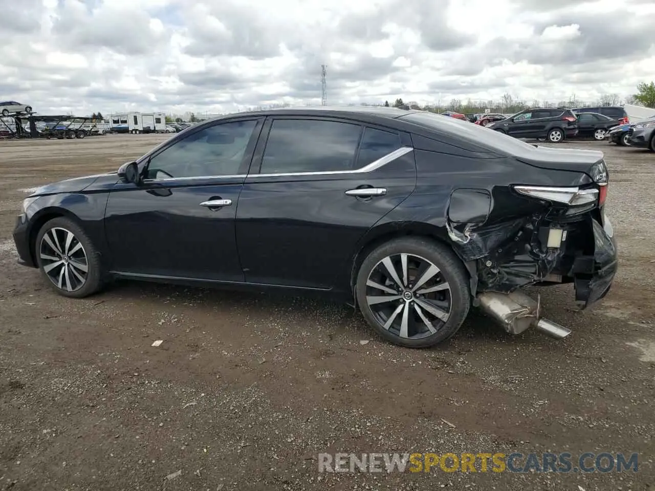 2 Photograph of a damaged car 1N4BL4FW7KN318535 NISSAN ALTIMA 2019