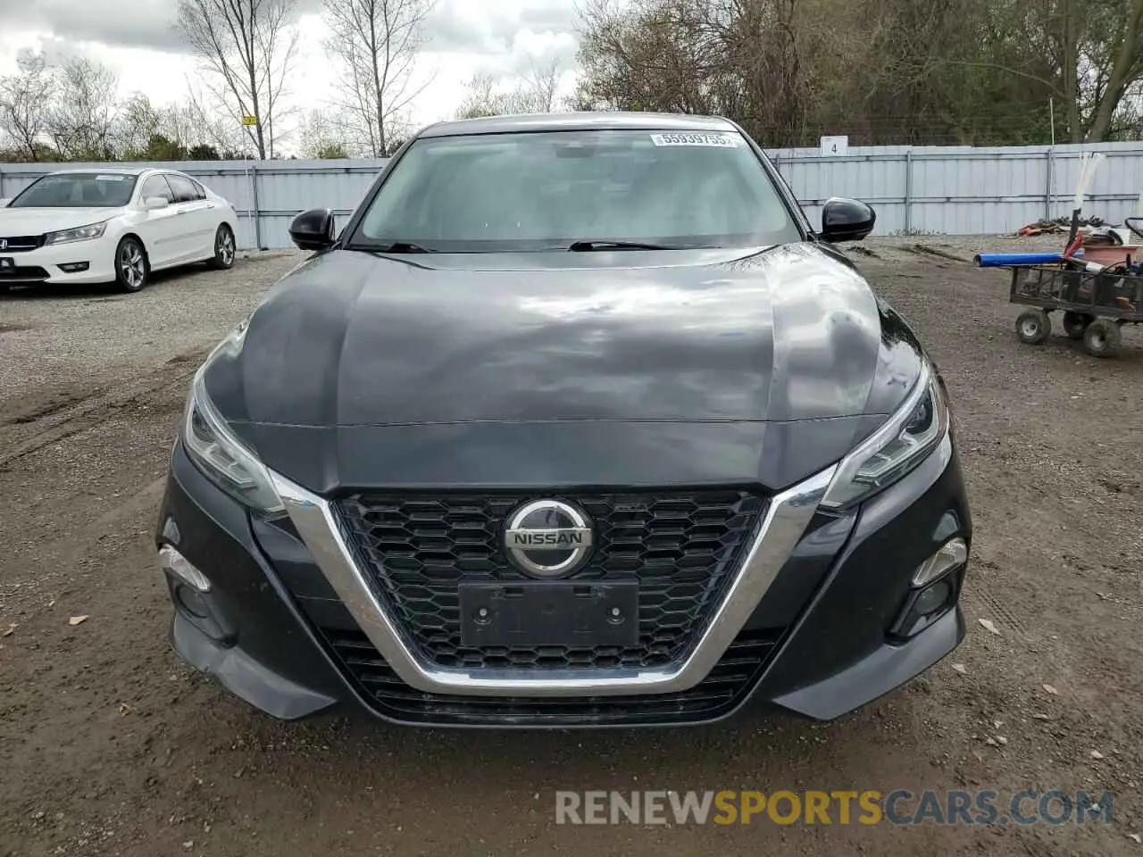 5 Photograph of a damaged car 1N4BL4FW7KN318535 NISSAN ALTIMA 2019