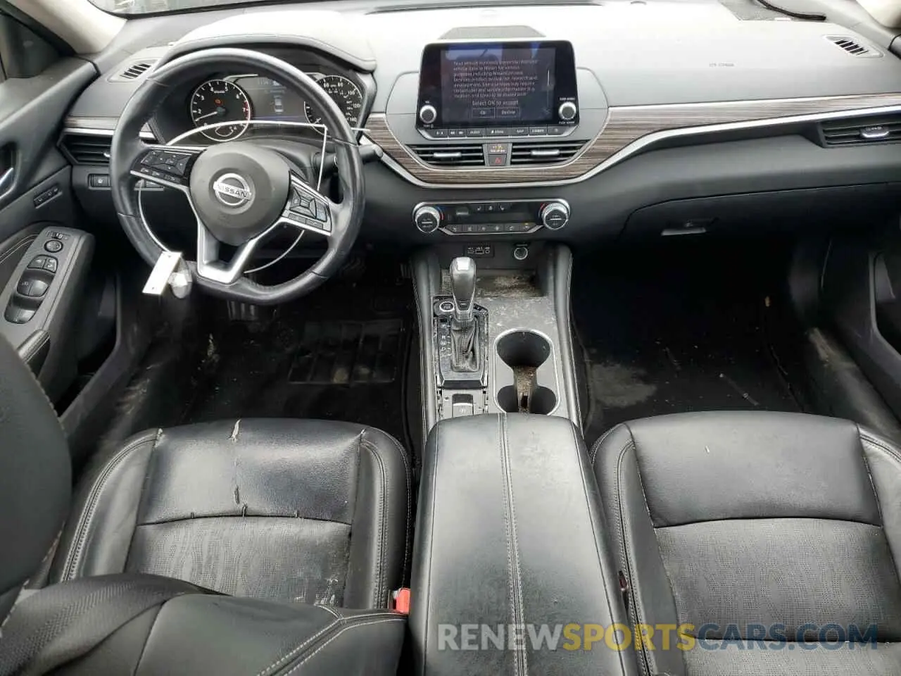 8 Photograph of a damaged car 1N4BL4FW9KC130837 NISSAN ALTIMA 2019