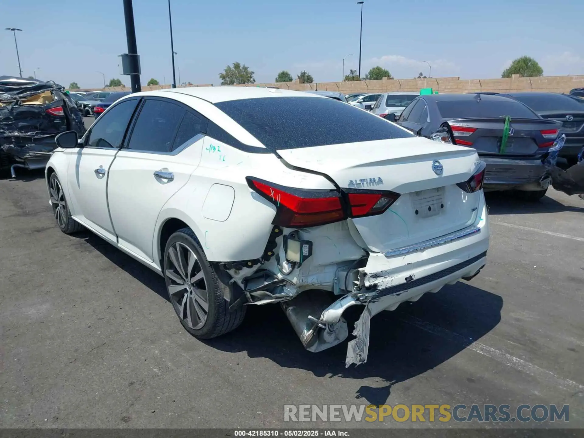 6 Photograph of a damaged car 1N4BL4FW9KC187197 NISSAN ALTIMA 2019