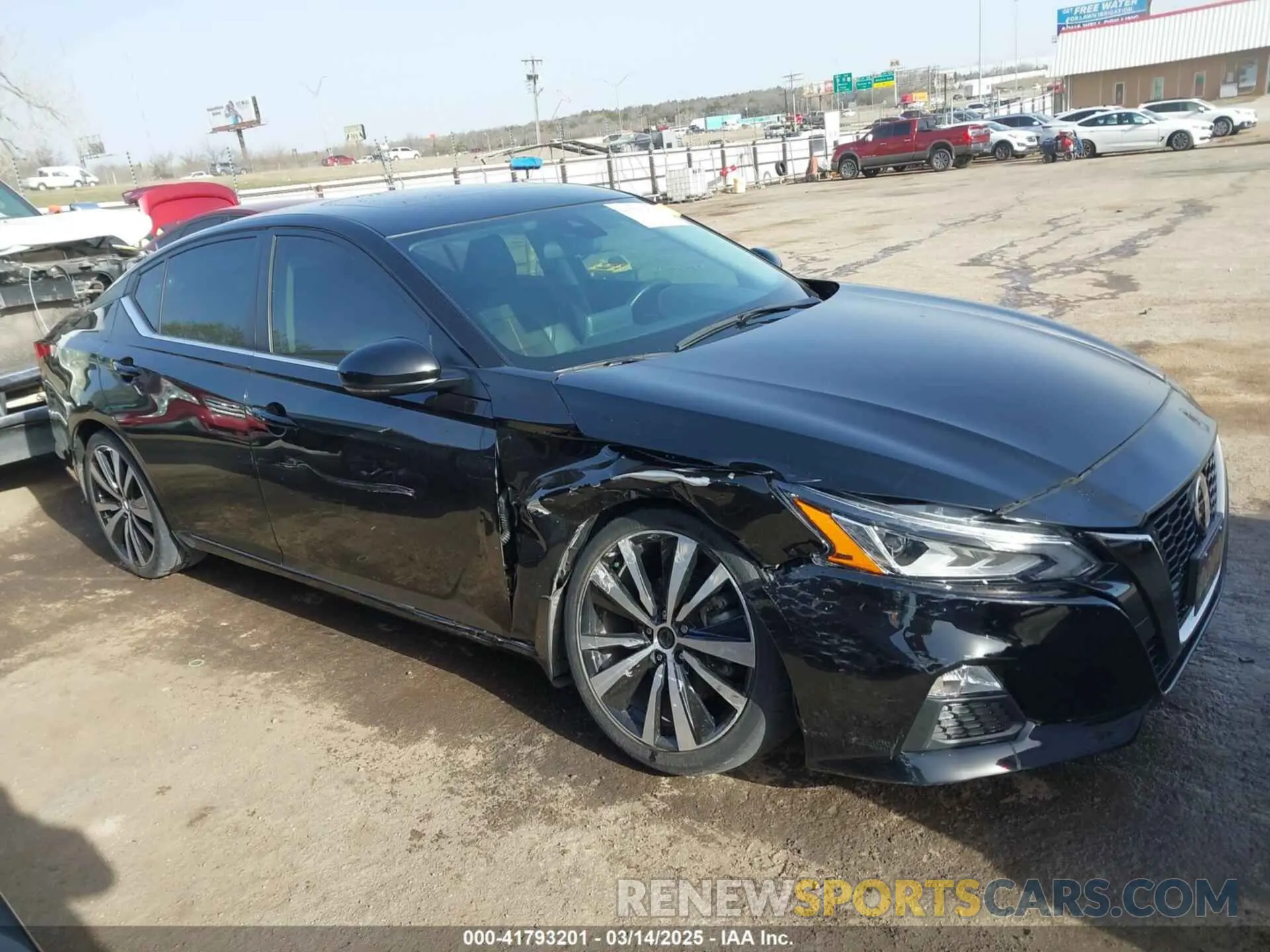 13 Photograph of a damaged car 1N4AL4CV4LN309364 NISSAN ALTIMA 2020