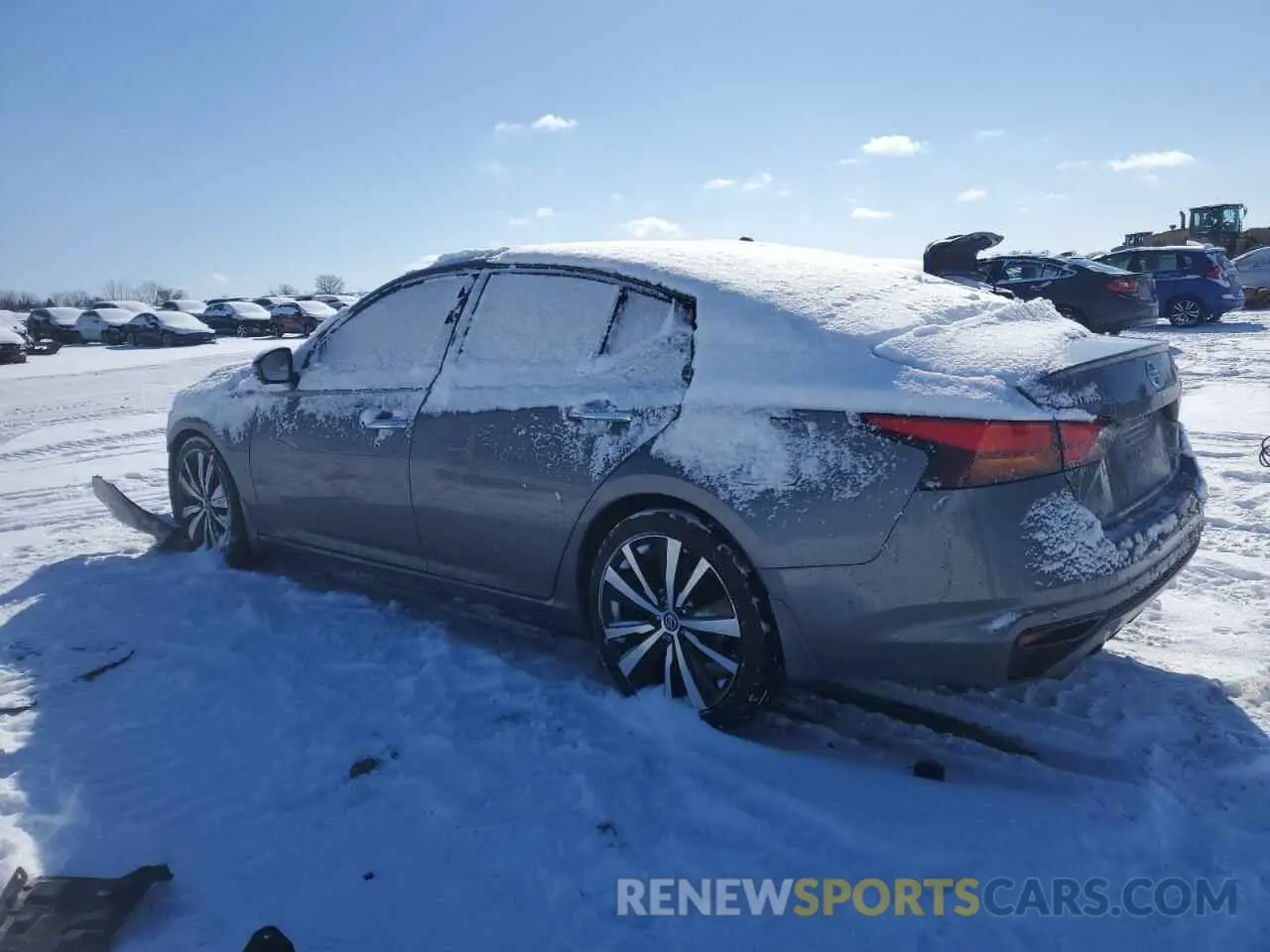 2 Photograph of a damaged car 1N4AL4FV0LC139625 NISSAN ALTIMA 2020