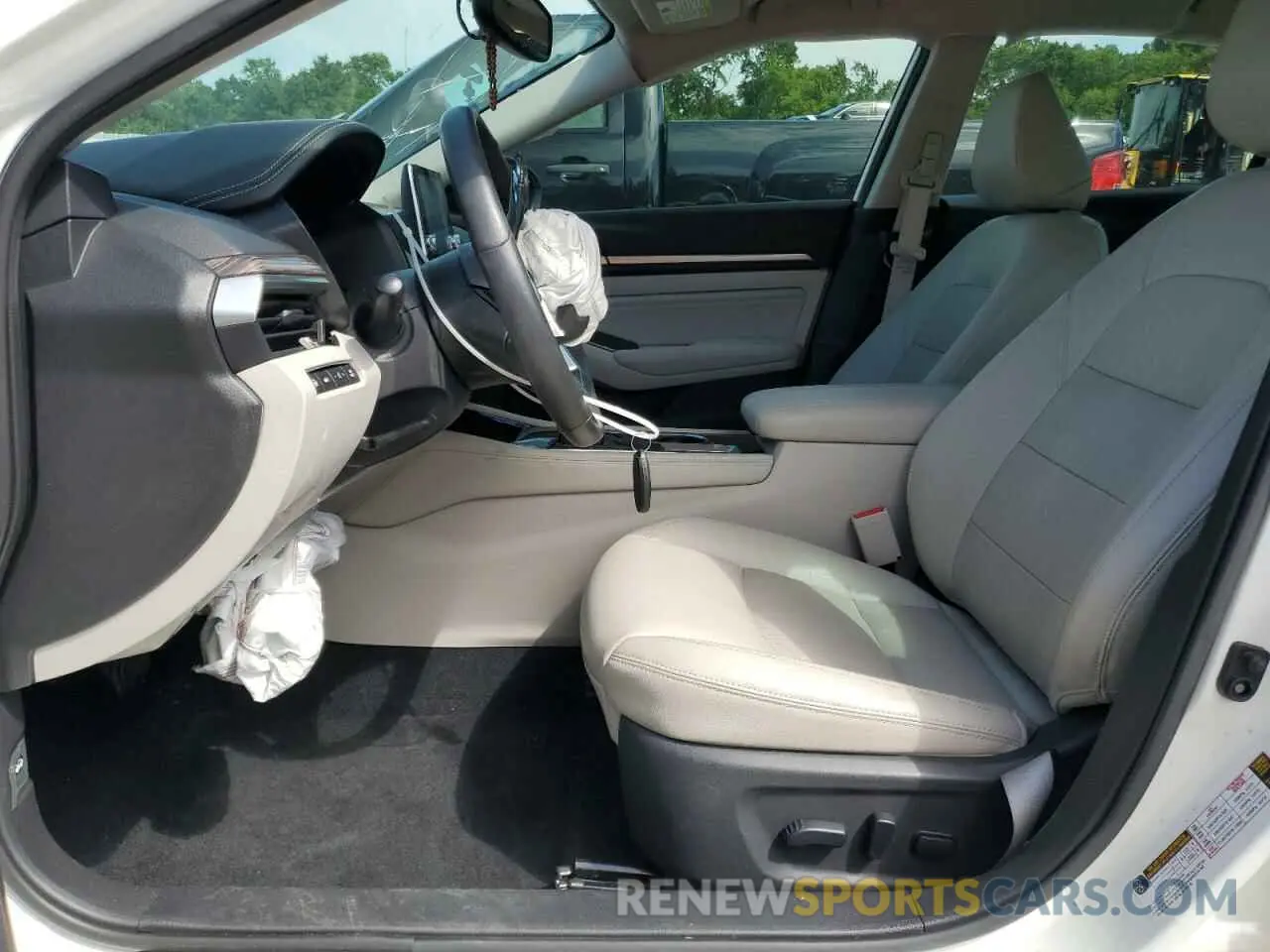 7 Photograph of a damaged car 1N4AL4FV1LC112787 NISSAN ALTIMA 2020