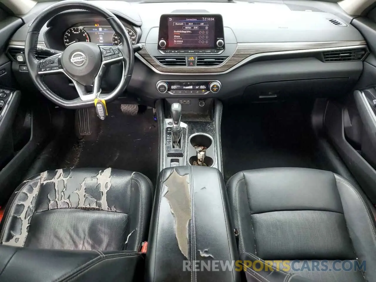 8 Photograph of a damaged car 1N4AL4FV3LC138615 NISSAN ALTIMA 2020