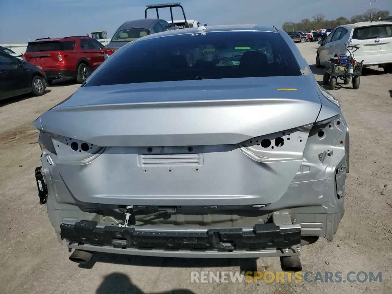 6 Photograph of a damaged car 1N4AL4FV6LC156381 NISSAN ALTIMA 2020