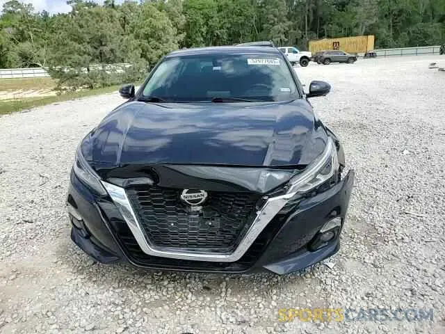 13 Photograph of a damaged car 1N4AL4FVXLC158747 NISSAN ALTIMA 2020