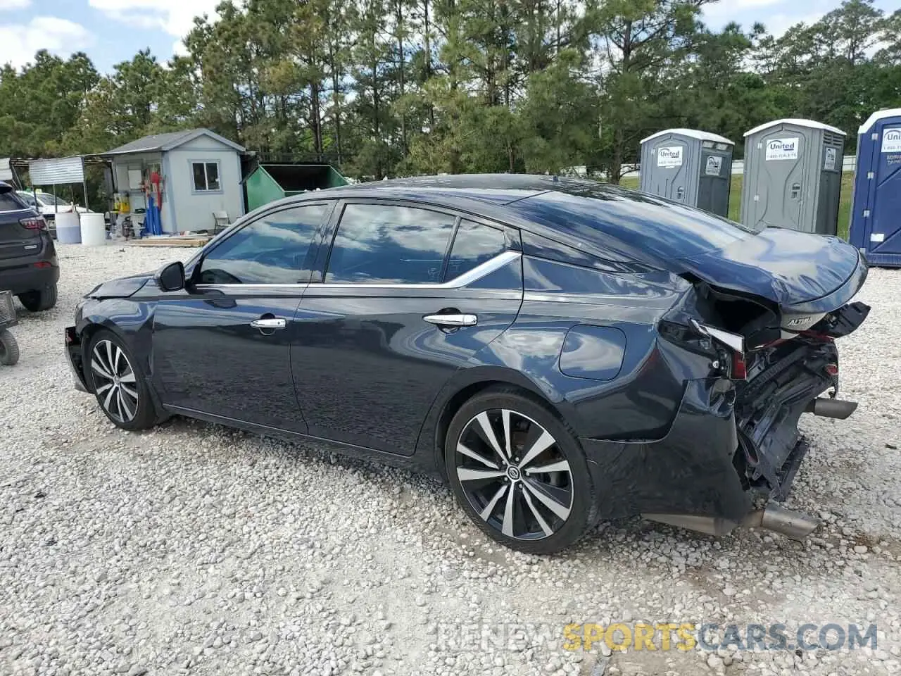 2 Photograph of a damaged car 1N4AL4FVXLC158747 NISSAN ALTIMA 2020
