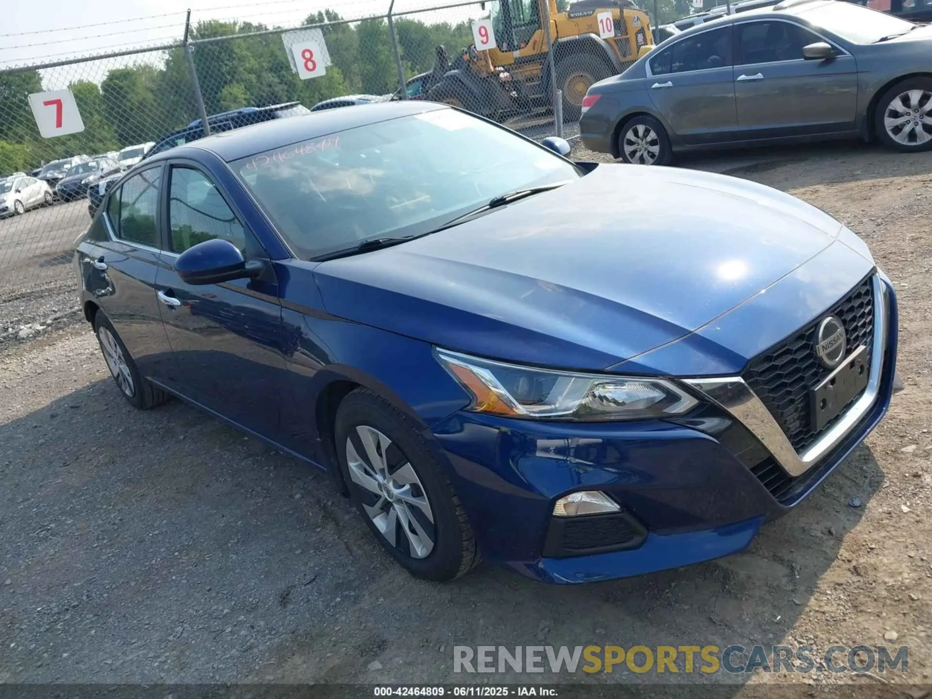 1 Photograph of a damaged car 1N4BL4BV0LC100950 NISSAN ALTIMA 2020