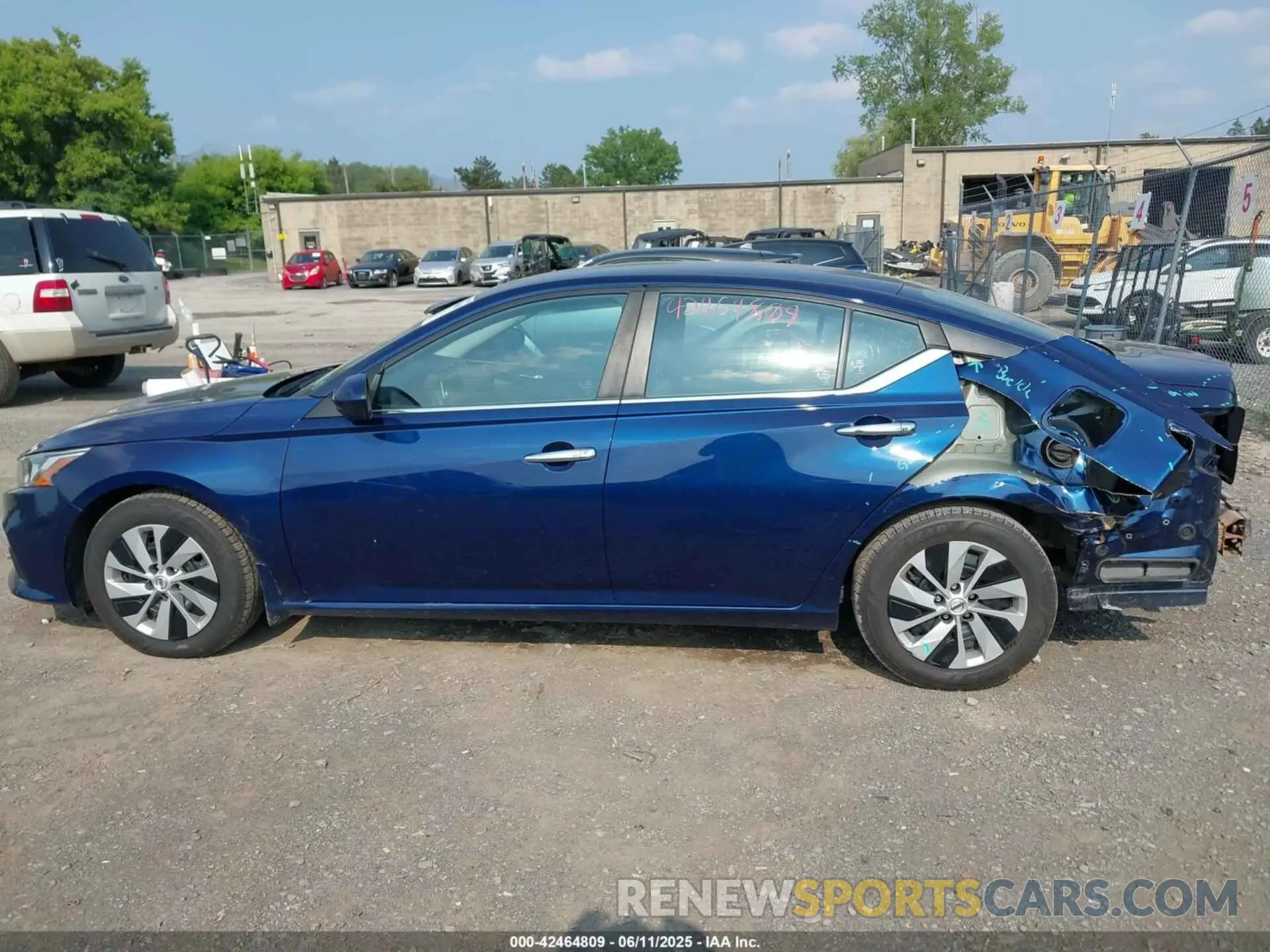 15 Photograph of a damaged car 1N4BL4BV0LC100950 NISSAN ALTIMA 2020