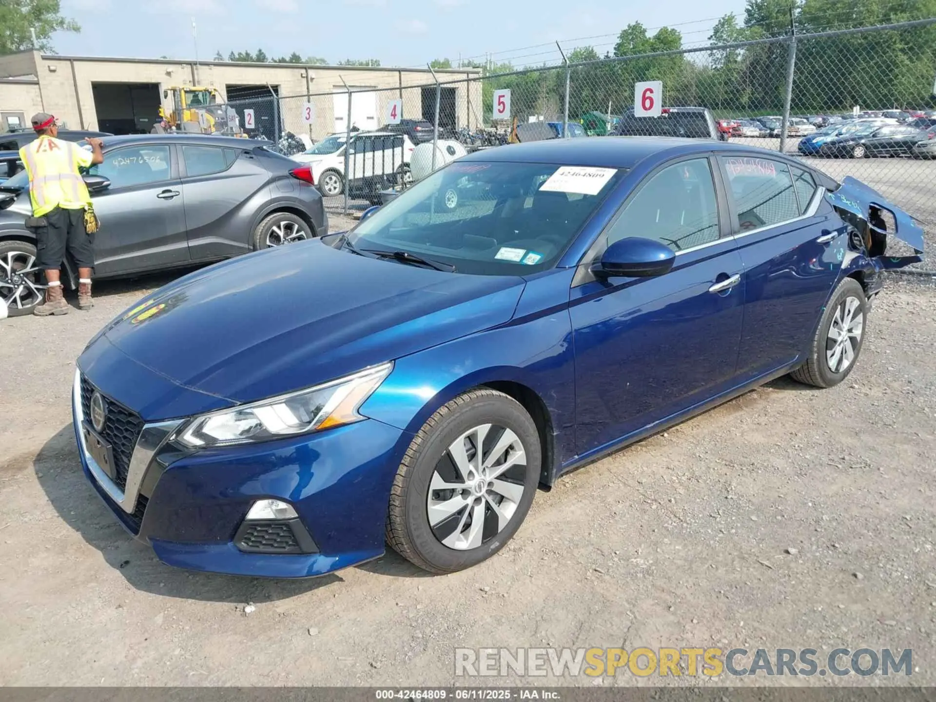 2 Photograph of a damaged car 1N4BL4BV0LC100950 NISSAN ALTIMA 2020