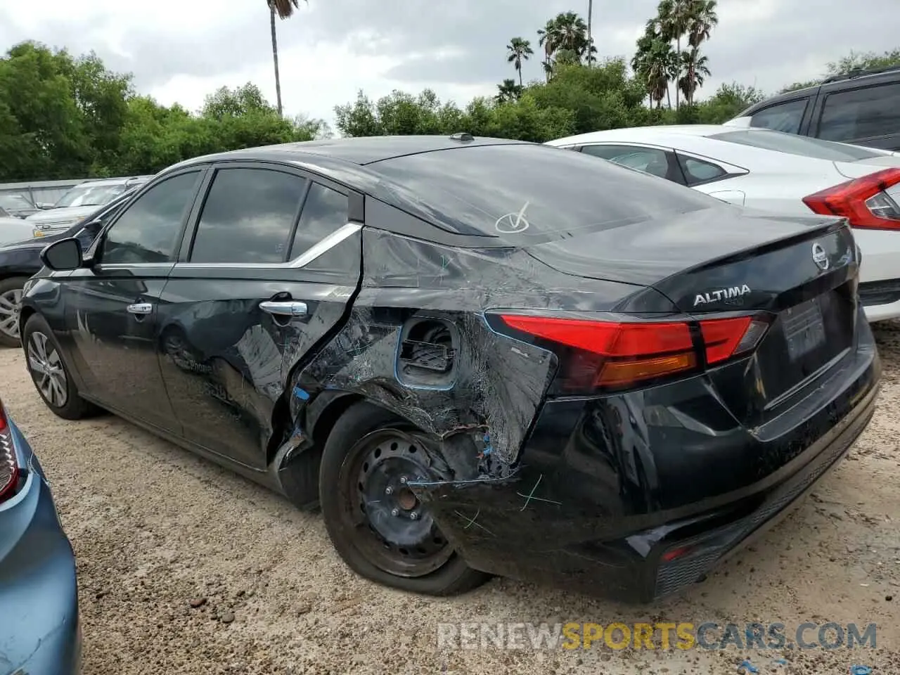 2 Photograph of a damaged car 1N4BL4BV0LC134807 NISSAN ALTIMA 2020