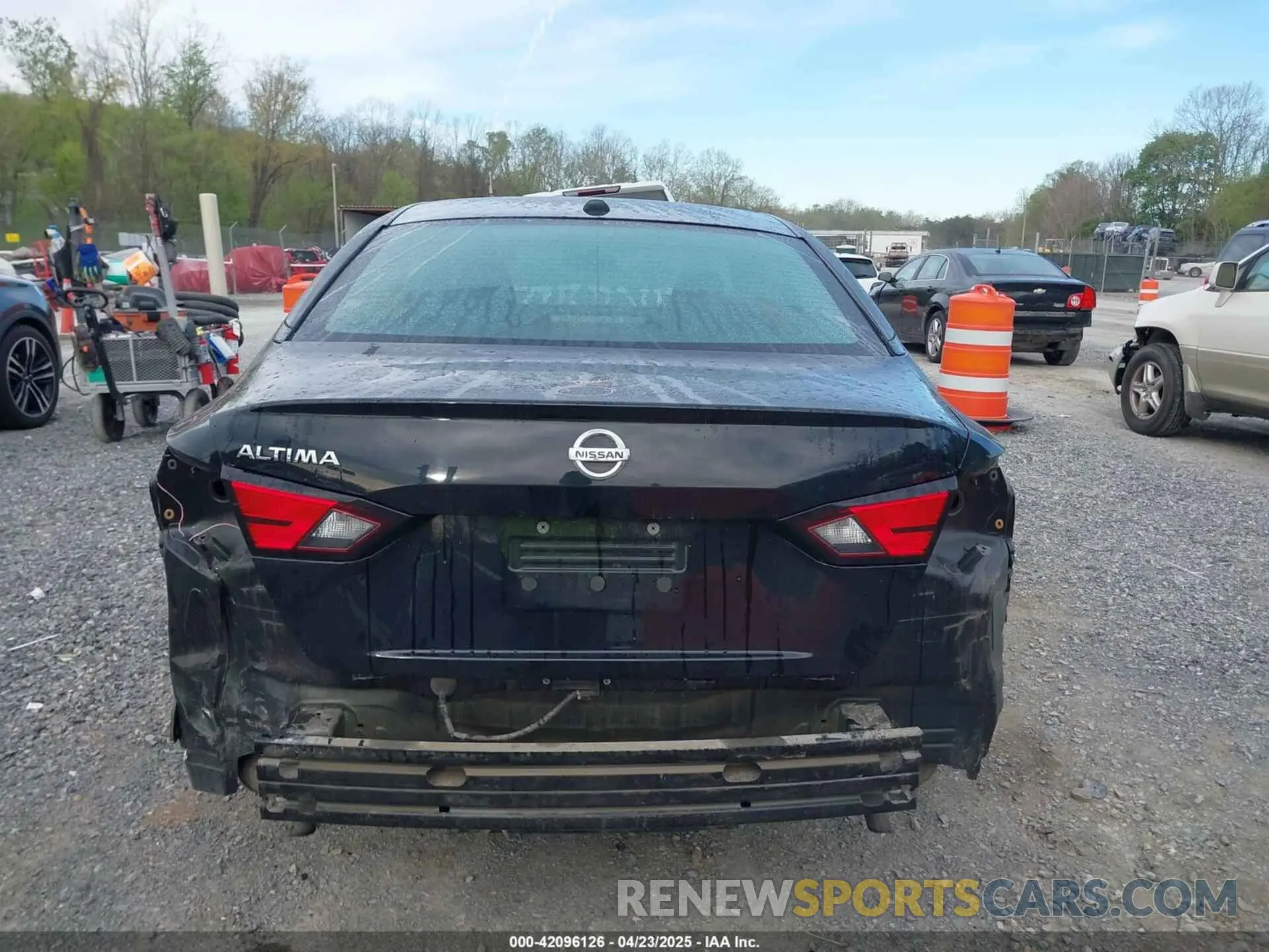 16 Photograph of a damaged car 1N4BL4BV0LC152594 NISSAN ALTIMA 2020