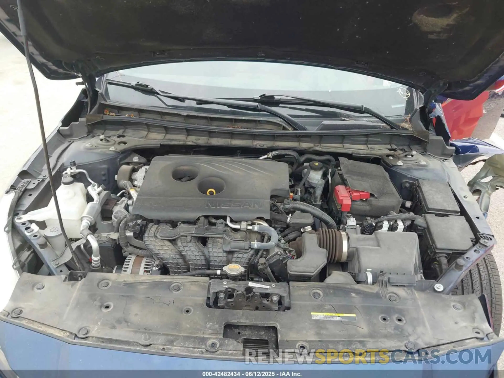 10 Photograph of a damaged car 1N4BL4BV0LC165328 NISSAN ALTIMA 2020