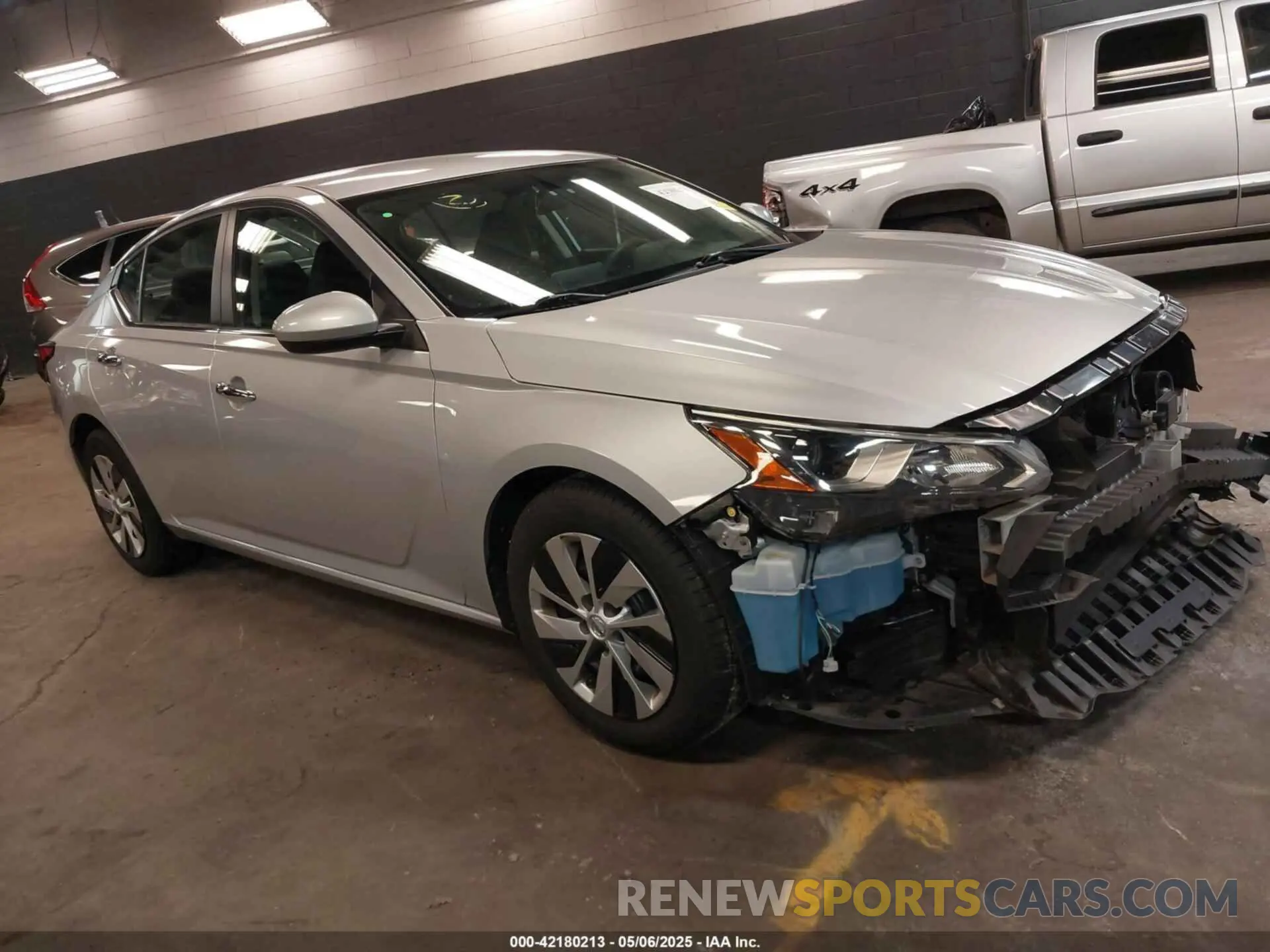 1 Photograph of a damaged car 1N4BL4BV0LC169802 NISSAN ALTIMA 2020