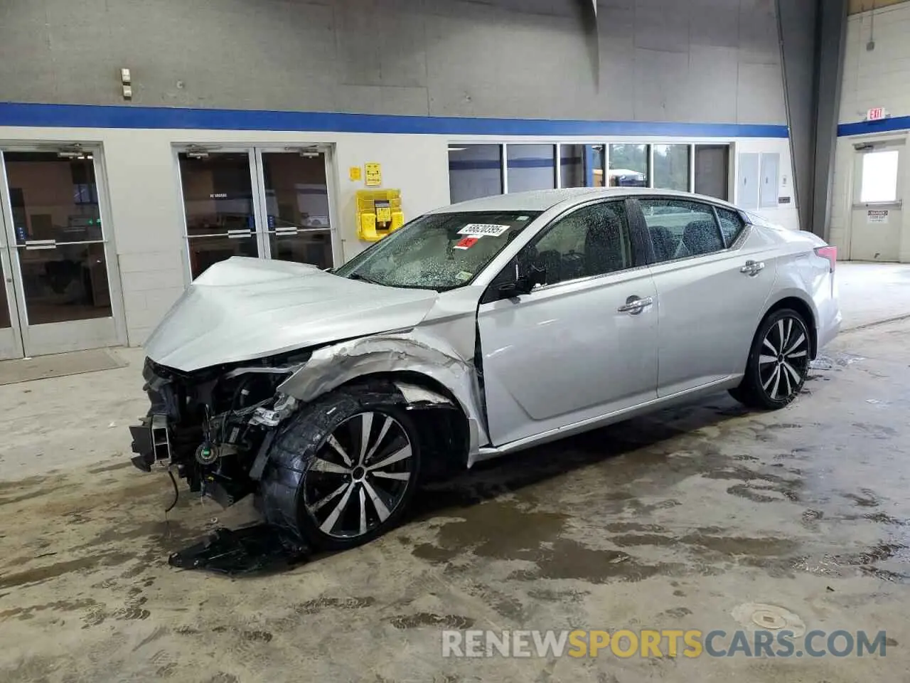 1 Photograph of a damaged car 1N4BL4BV0LC176863 NISSAN ALTIMA 2020