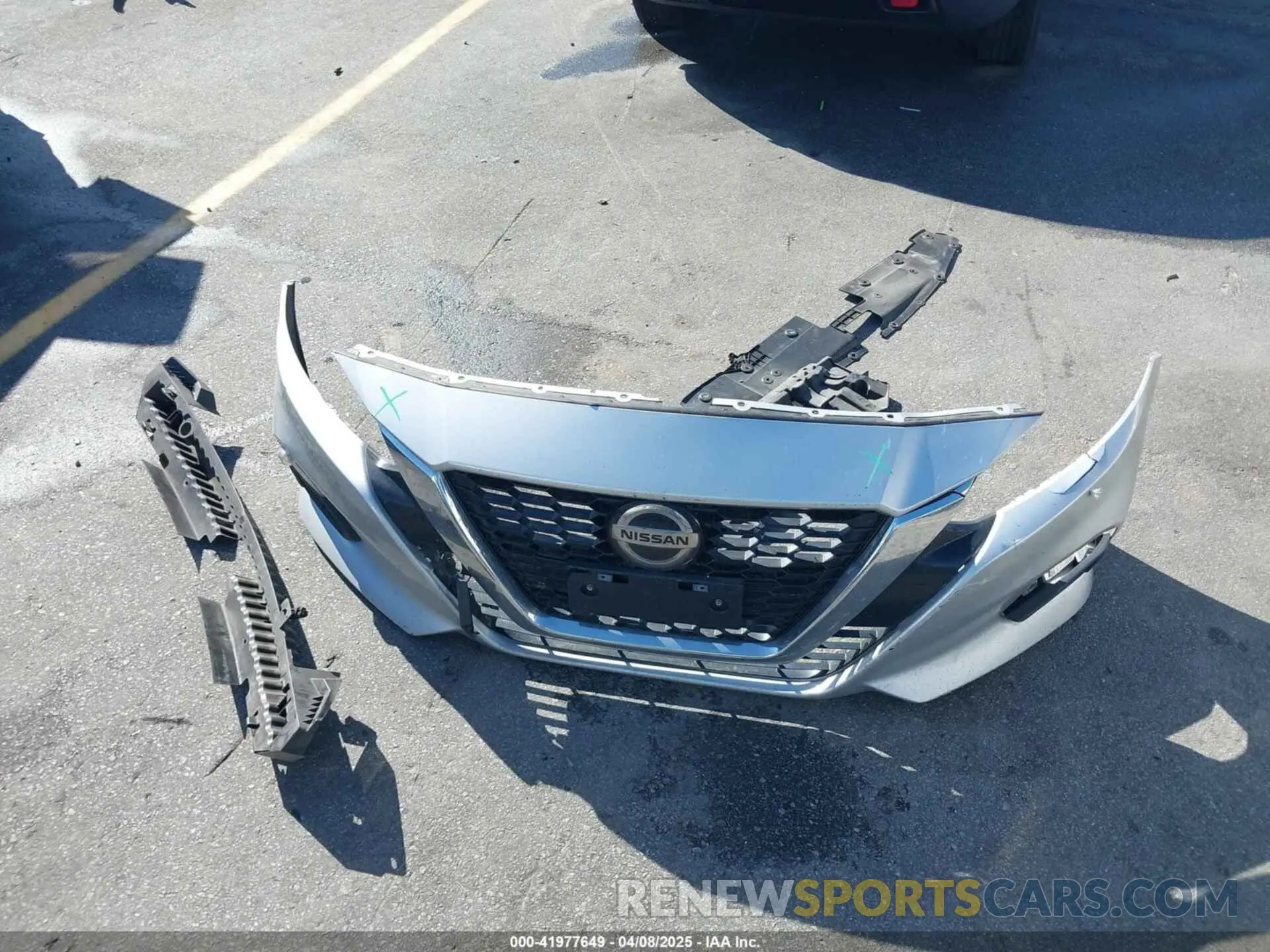 12 Photograph of a damaged car 1N4BL4BV0LC180556 NISSAN ALTIMA 2020