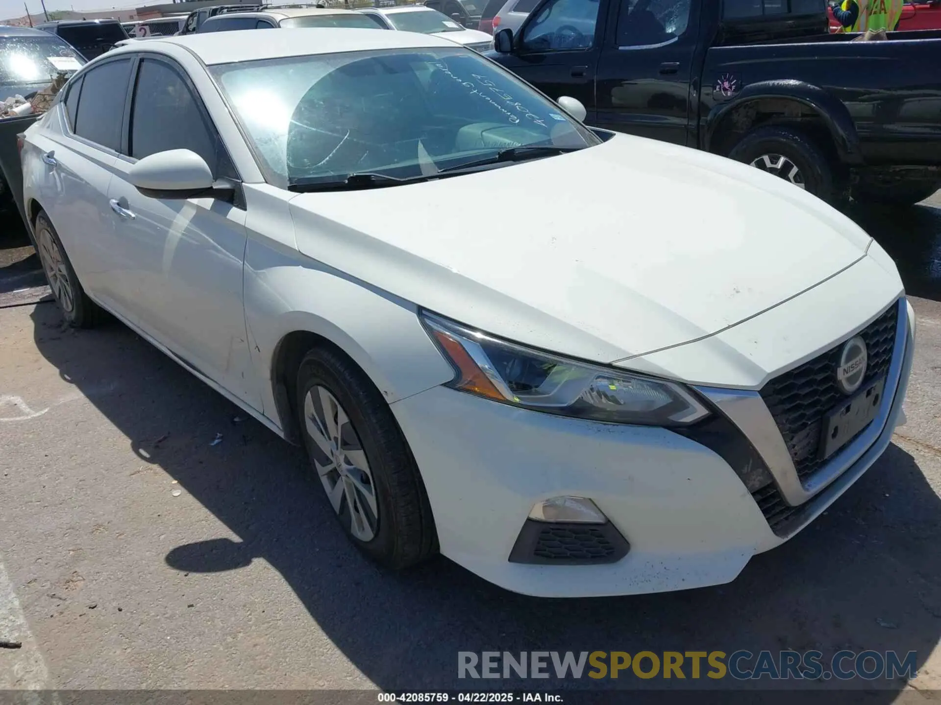 1 Photograph of a damaged car 1N4BL4BV0LC182551 NISSAN ALTIMA 2020