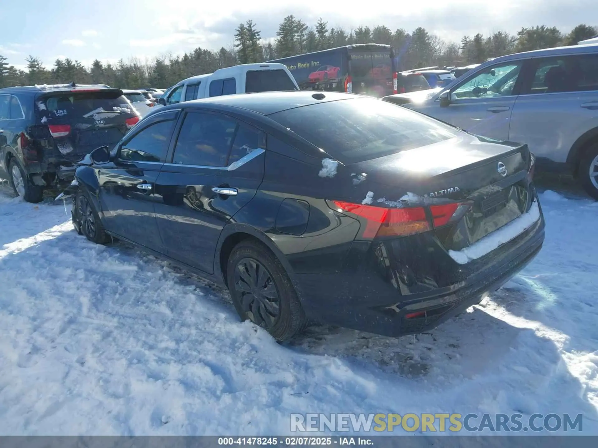 3 Photograph of a damaged car 1N4BL4BV0LC202927 NISSAN ALTIMA 2020