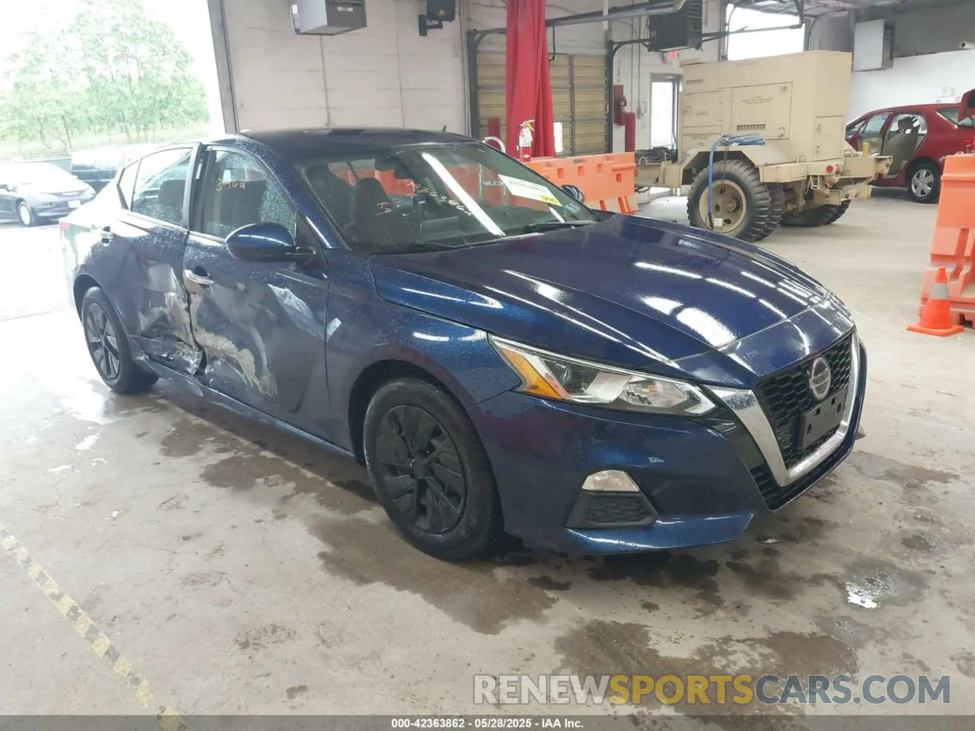 1 Photograph of a damaged car 1N4BL4BV0LC206119 NISSAN ALTIMA 2020