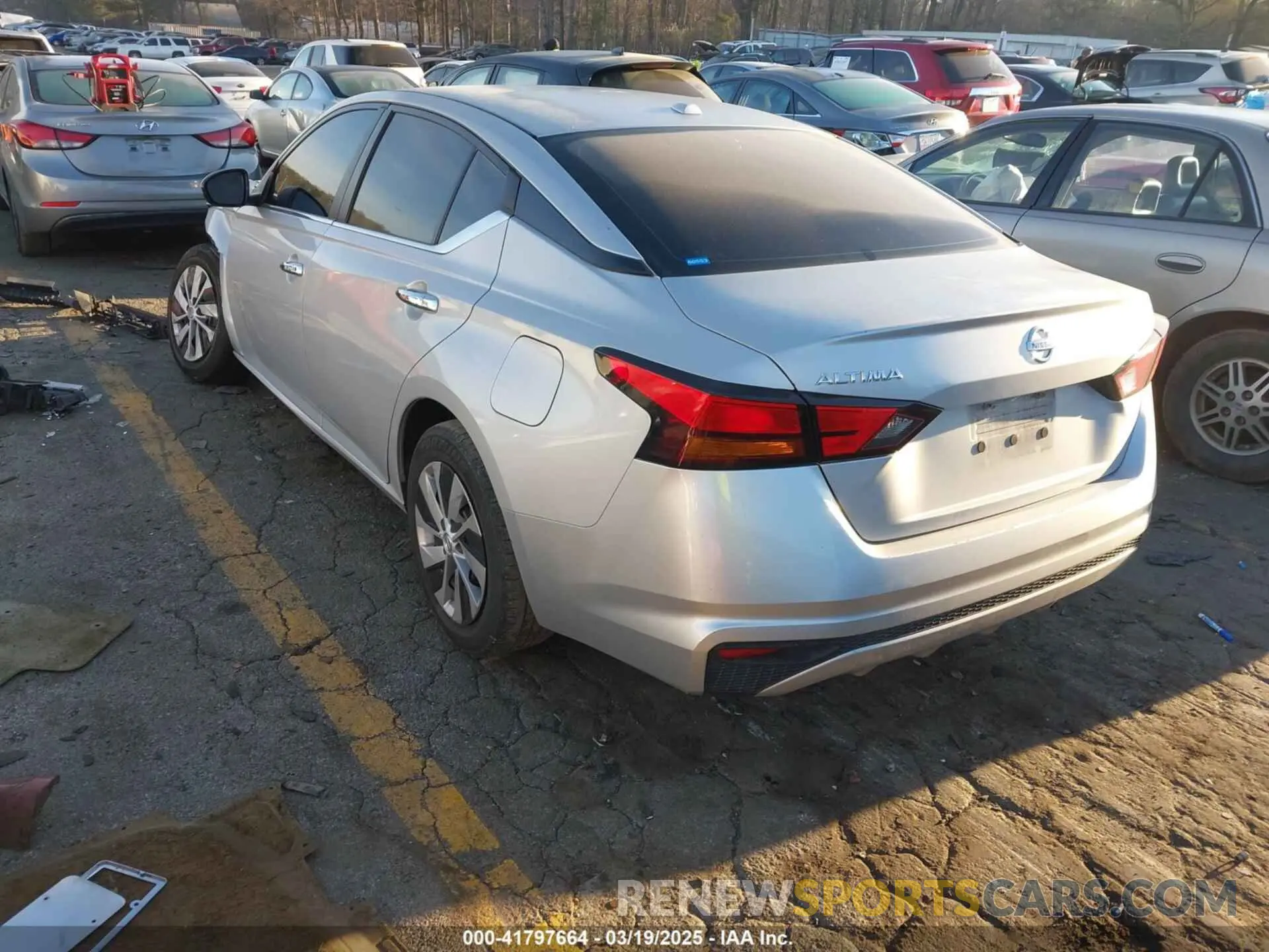 3 Photograph of a damaged car 1N4BL4BV0LC208291 NISSAN ALTIMA 2020