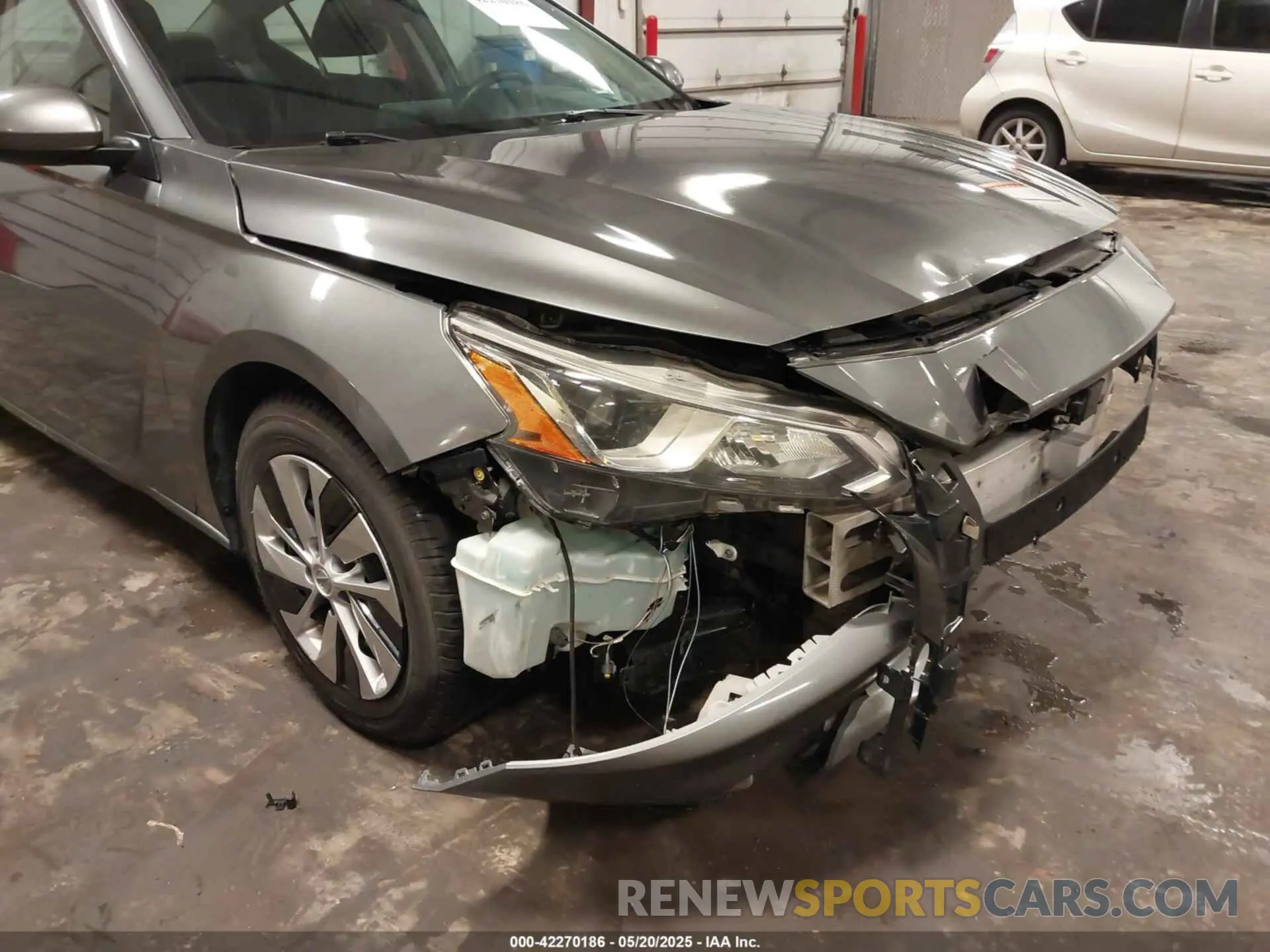 19 Photograph of a damaged car 1N4BL4BV0LC212096 NISSAN ALTIMA 2020