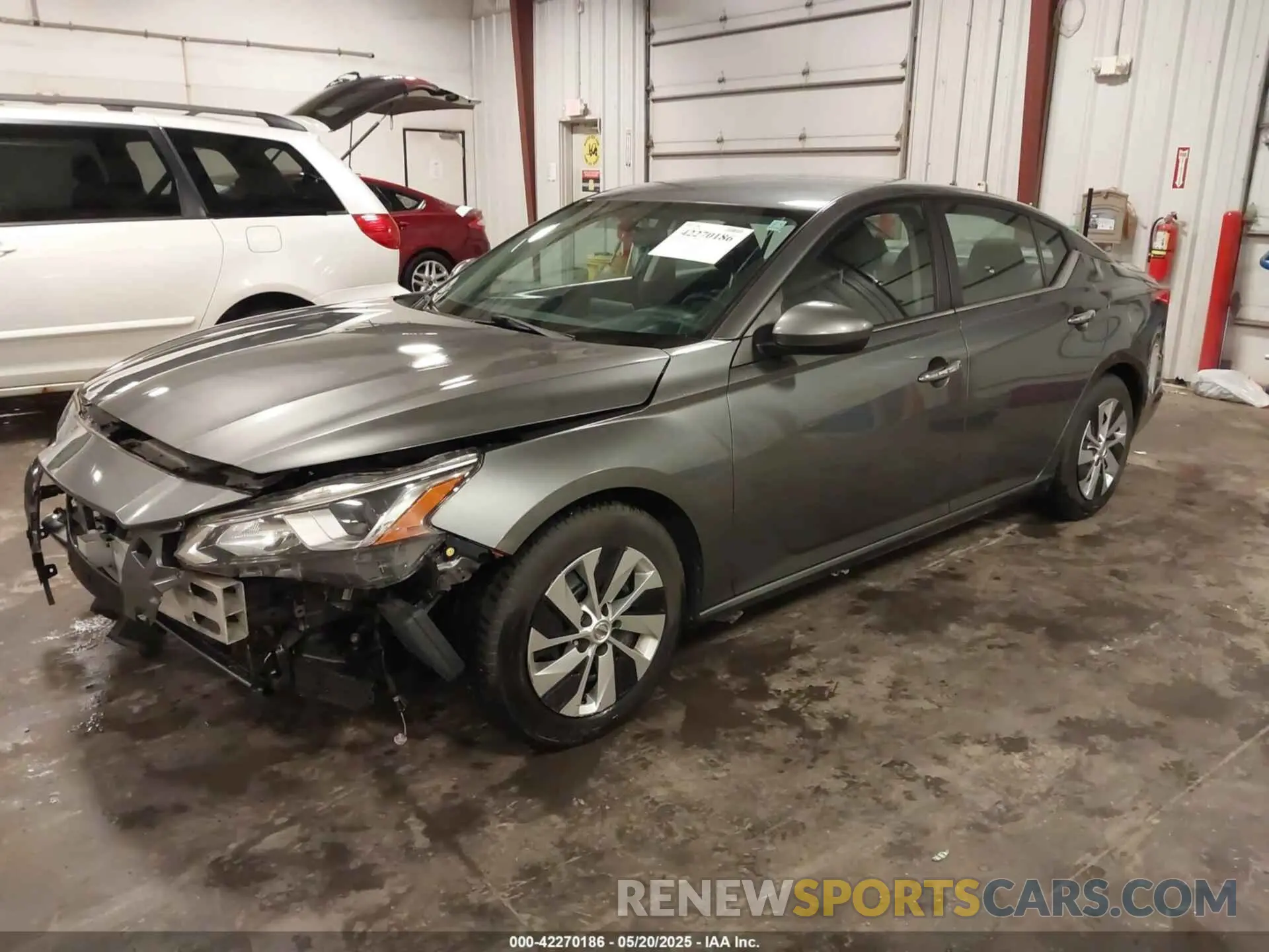 2 Photograph of a damaged car 1N4BL4BV0LC212096 NISSAN ALTIMA 2020
