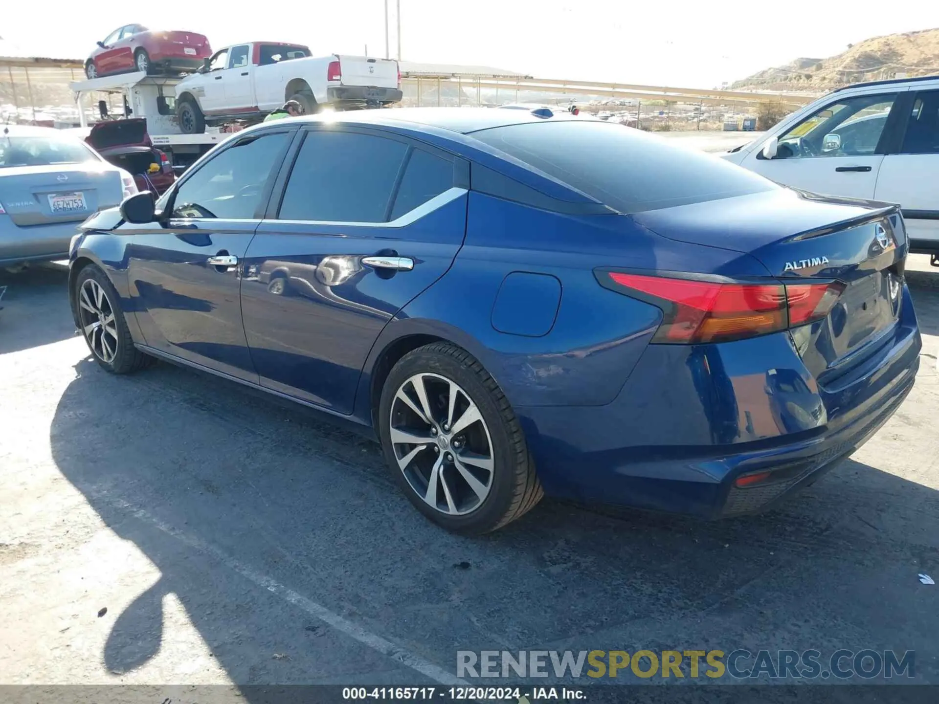 3 Photograph of a damaged car 1N4BL4BV0LC220280 NISSAN ALTIMA 2020