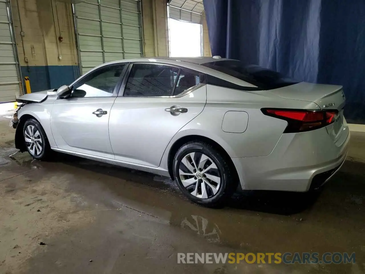 2 Photograph of a damaged car 1N4BL4BV0LC223471 NISSAN ALTIMA 2020