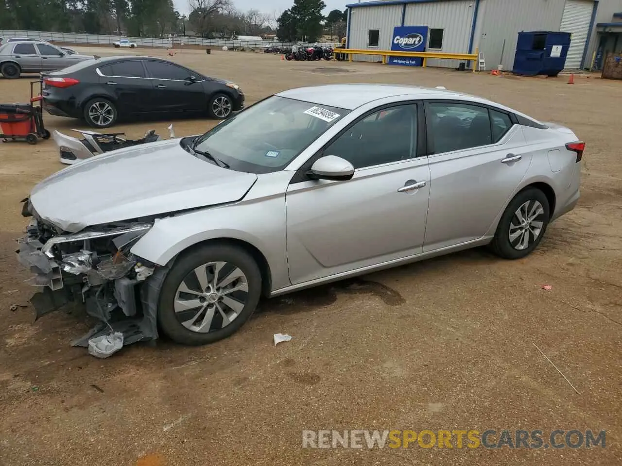 1 Photograph of a damaged car 1N4BL4BV0LC225656 NISSAN ALTIMA 2020