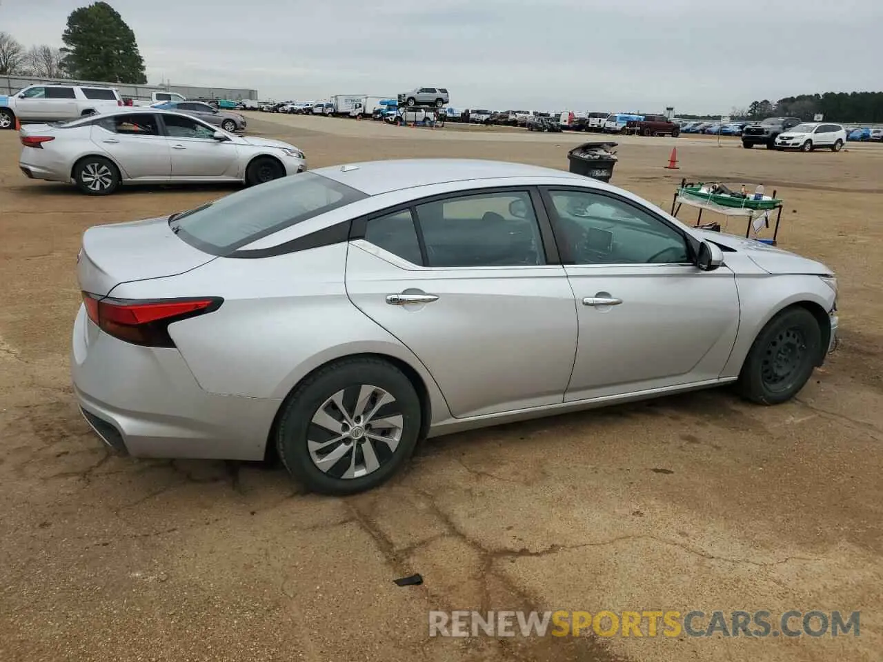 3 Photograph of a damaged car 1N4BL4BV0LC225656 NISSAN ALTIMA 2020