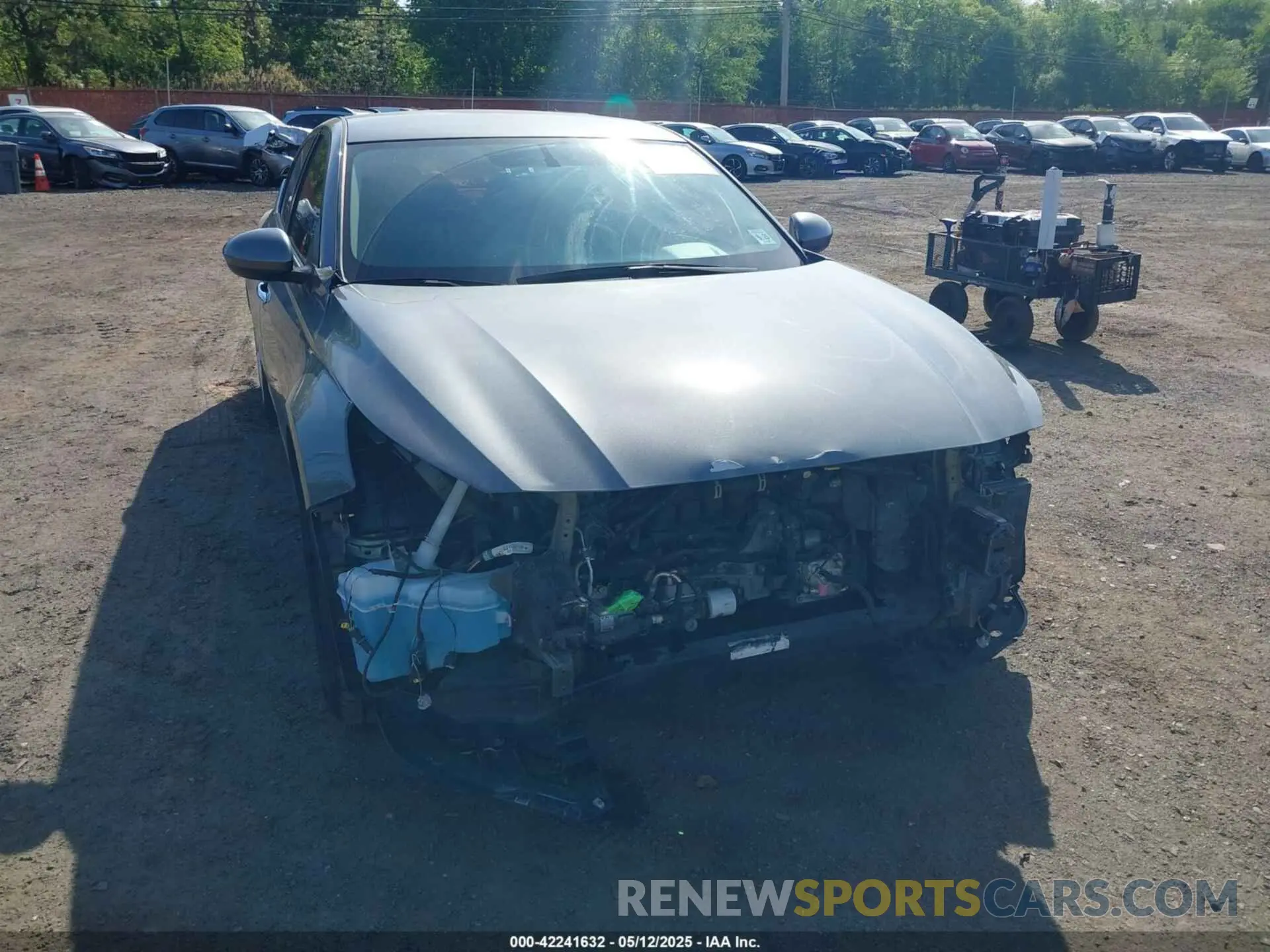 17 Photograph of a damaged car 1N4BL4BV0LC232588 NISSAN ALTIMA 2020