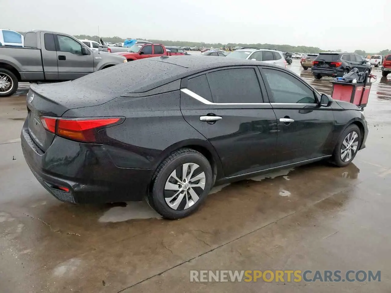 3 Photograph of a damaged car 1N4BL4BV0LC237936 NISSAN ALTIMA 2020