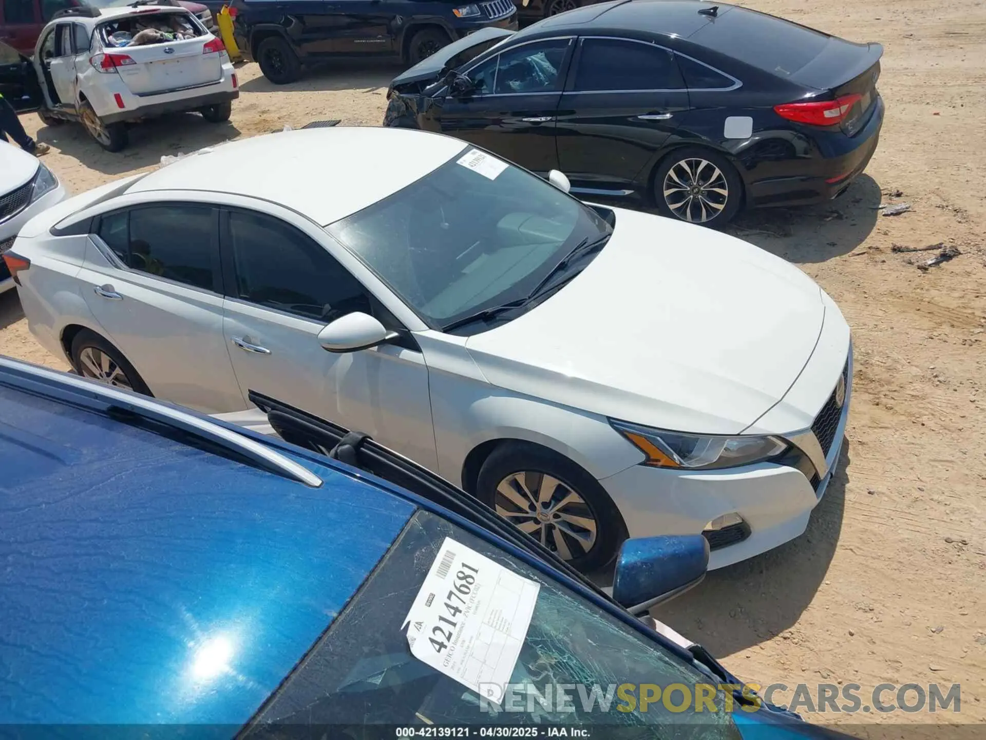 1 Photograph of a damaged car 1N4BL4BV0LC246815 NISSAN ALTIMA 2020
