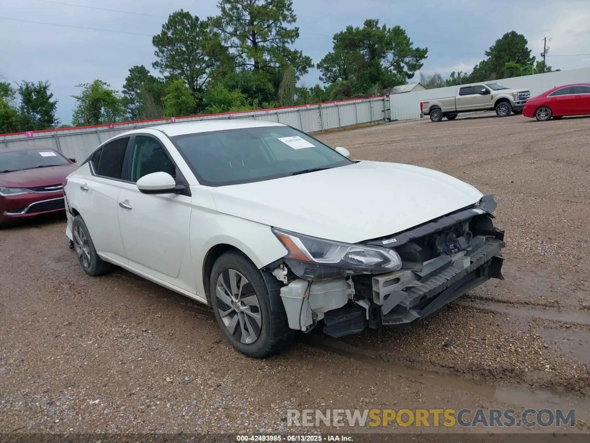 1 Photograph of a damaged car 1N4BL4BV0LC252615 NISSAN ALTIMA 2020