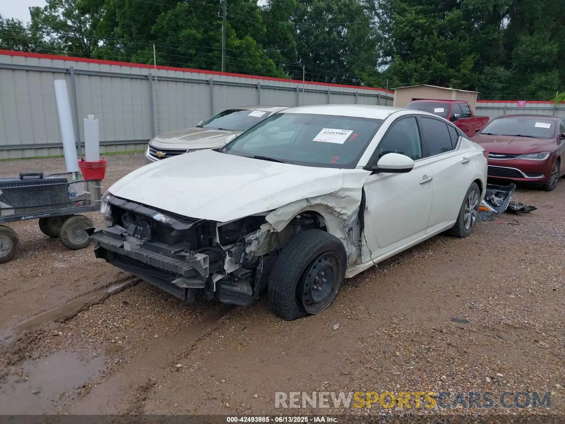 2 Photograph of a damaged car 1N4BL4BV0LC252615 NISSAN ALTIMA 2020