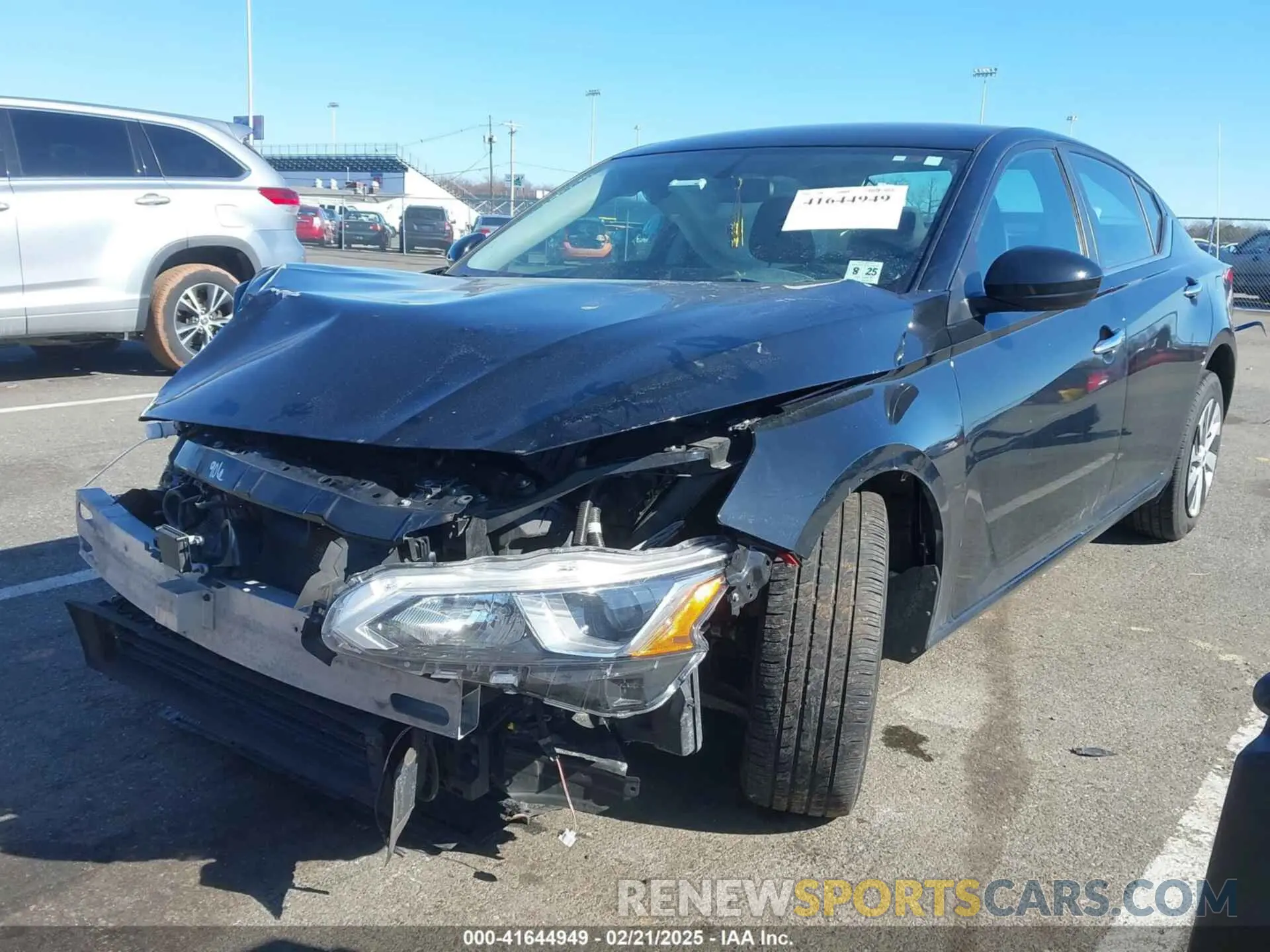 2 Photograph of a damaged car 1N4BL4BV0LC255658 NISSAN ALTIMA 2020