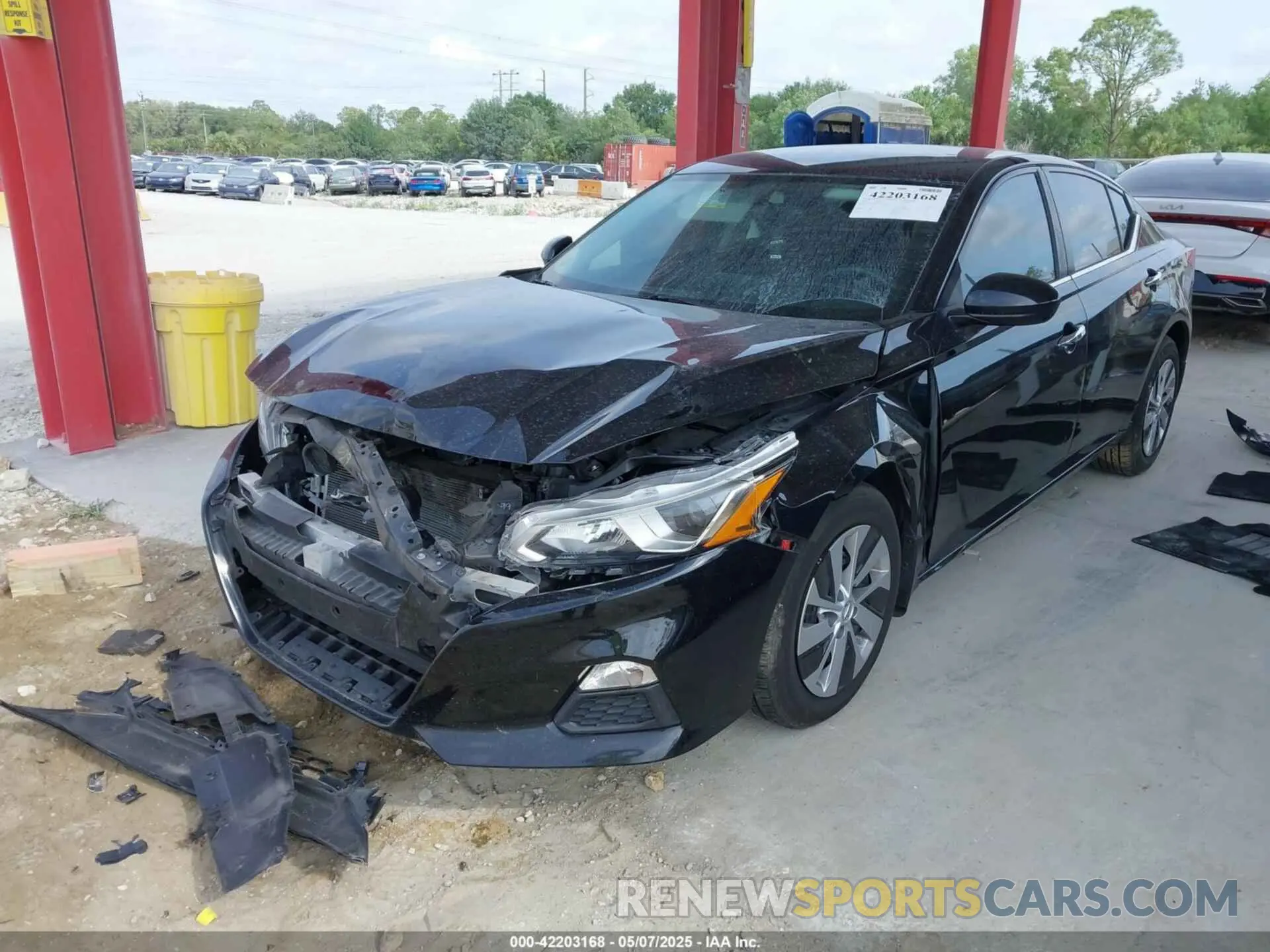 2 Photograph of a damaged car 1N4BL4BV0LC263355 NISSAN ALTIMA 2020