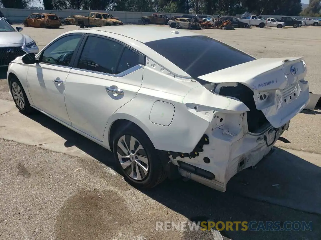 2 Photograph of a damaged car 1N4BL4BV0LC279538 NISSAN ALTIMA 2020