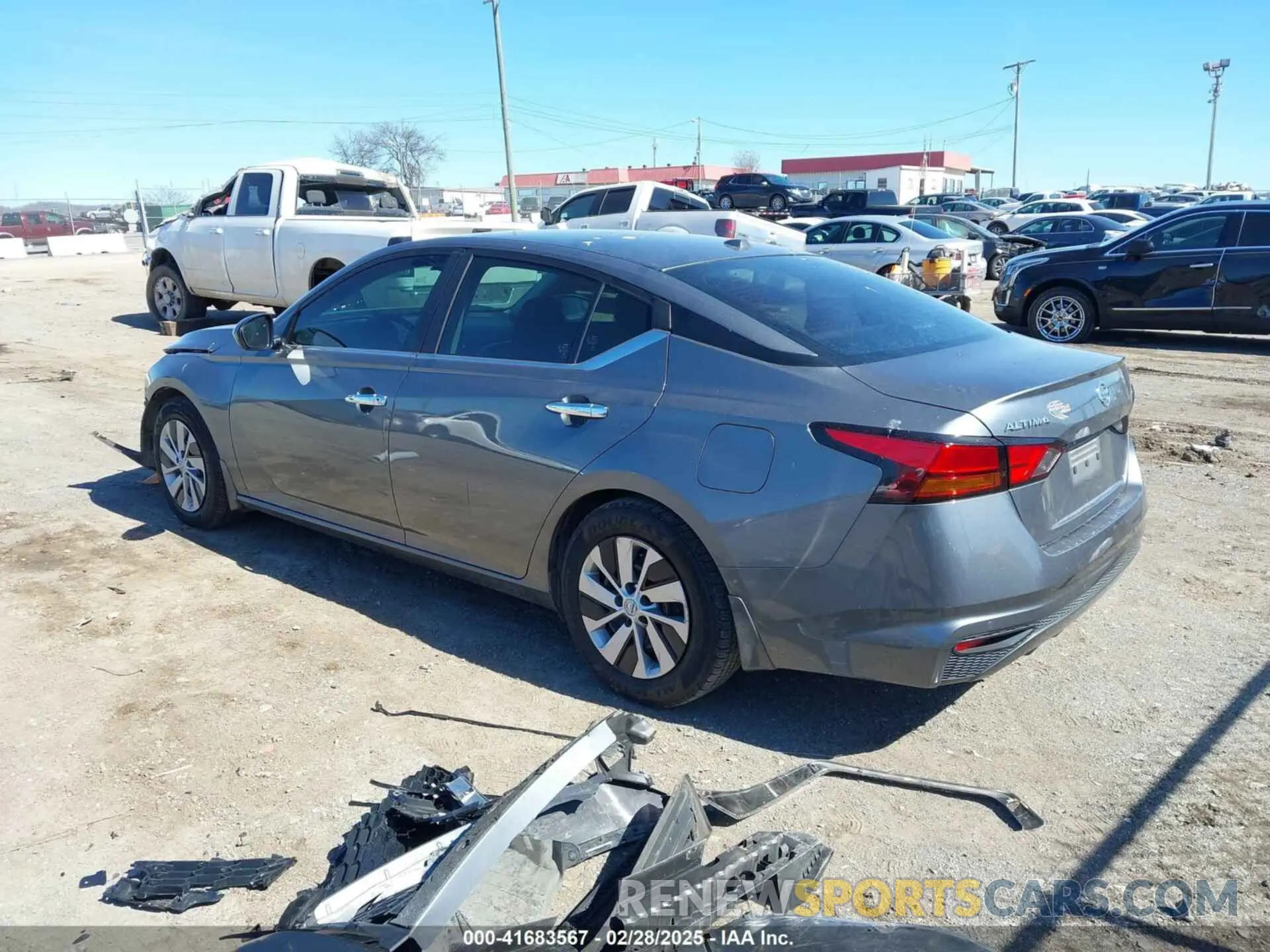 3 Photograph of a damaged car 1N4BL4BV1LC113285 NISSAN ALTIMA 2020