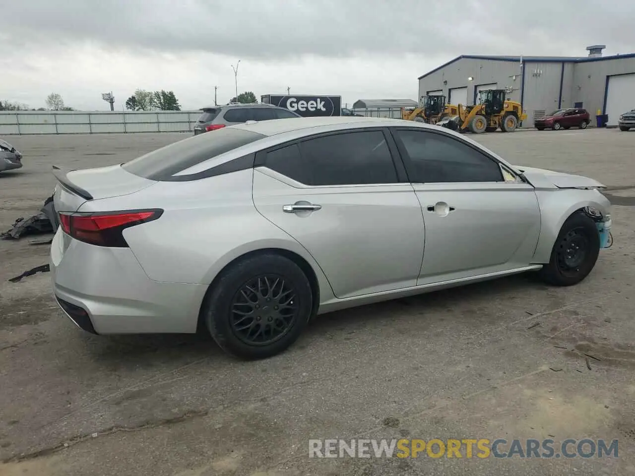 3 Photograph of a damaged car 1N4BL4BV1LC143645 NISSAN ALTIMA 2020