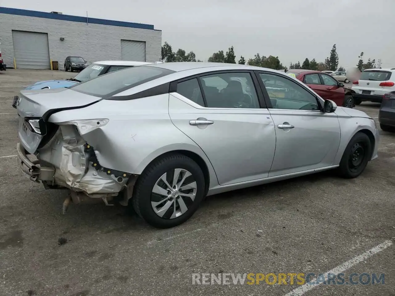 3 Photograph of a damaged car 1N4BL4BV1LC147744 NISSAN ALTIMA 2020