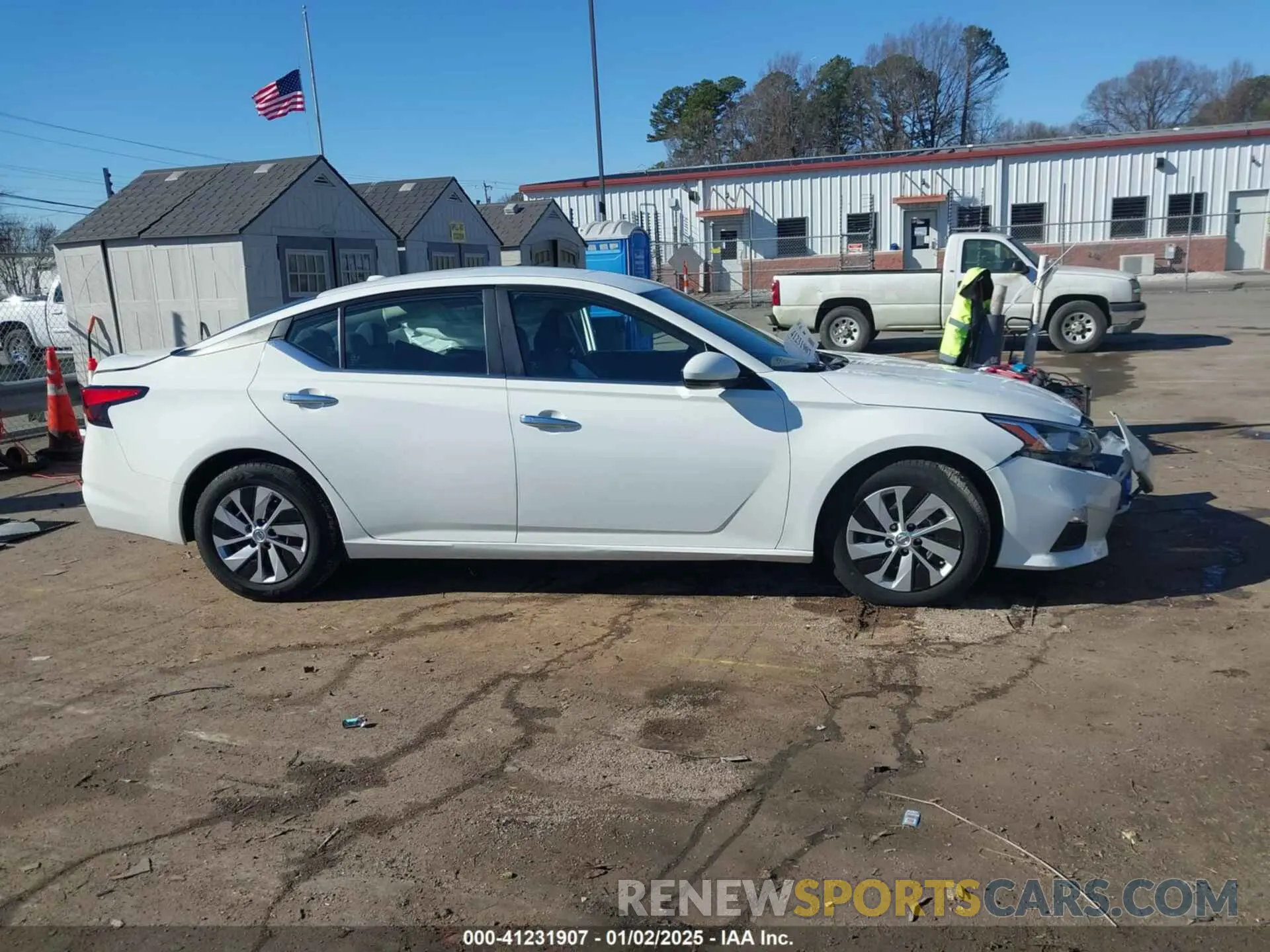 13 Photograph of a damaged car 1N4BL4BV1LC151115 NISSAN ALTIMA 2020