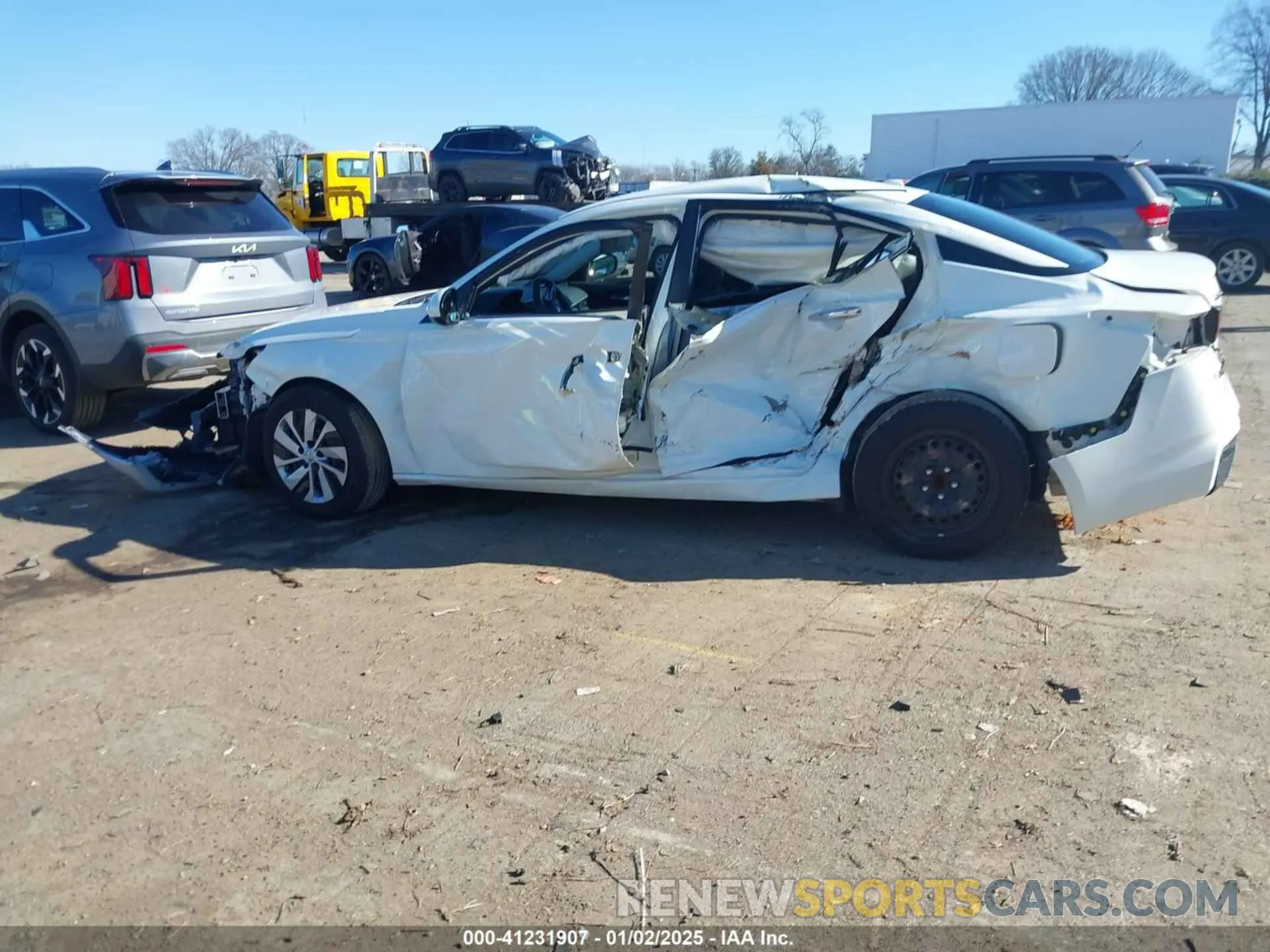 14 Photograph of a damaged car 1N4BL4BV1LC151115 NISSAN ALTIMA 2020