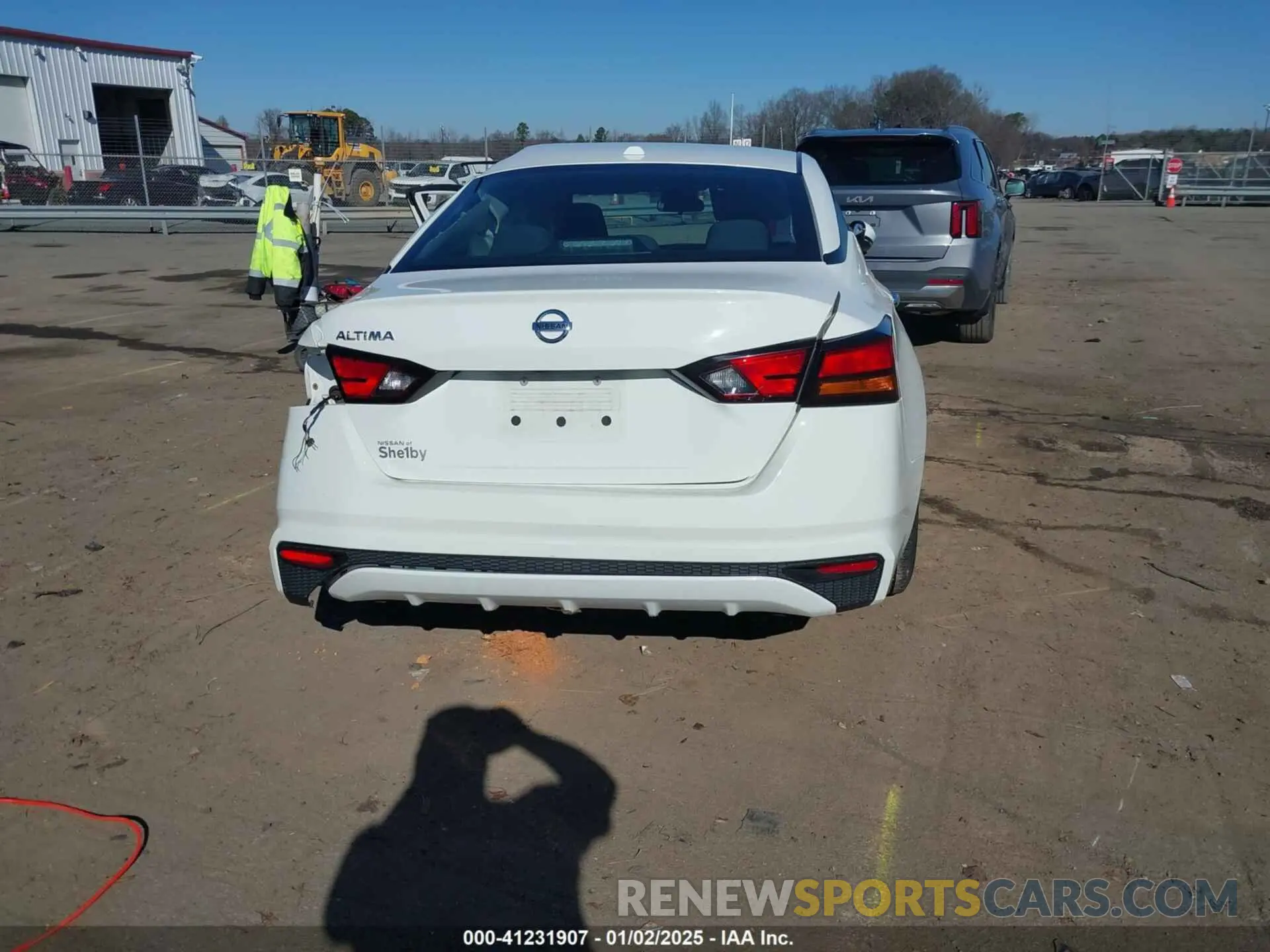 16 Photograph of a damaged car 1N4BL4BV1LC151115 NISSAN ALTIMA 2020