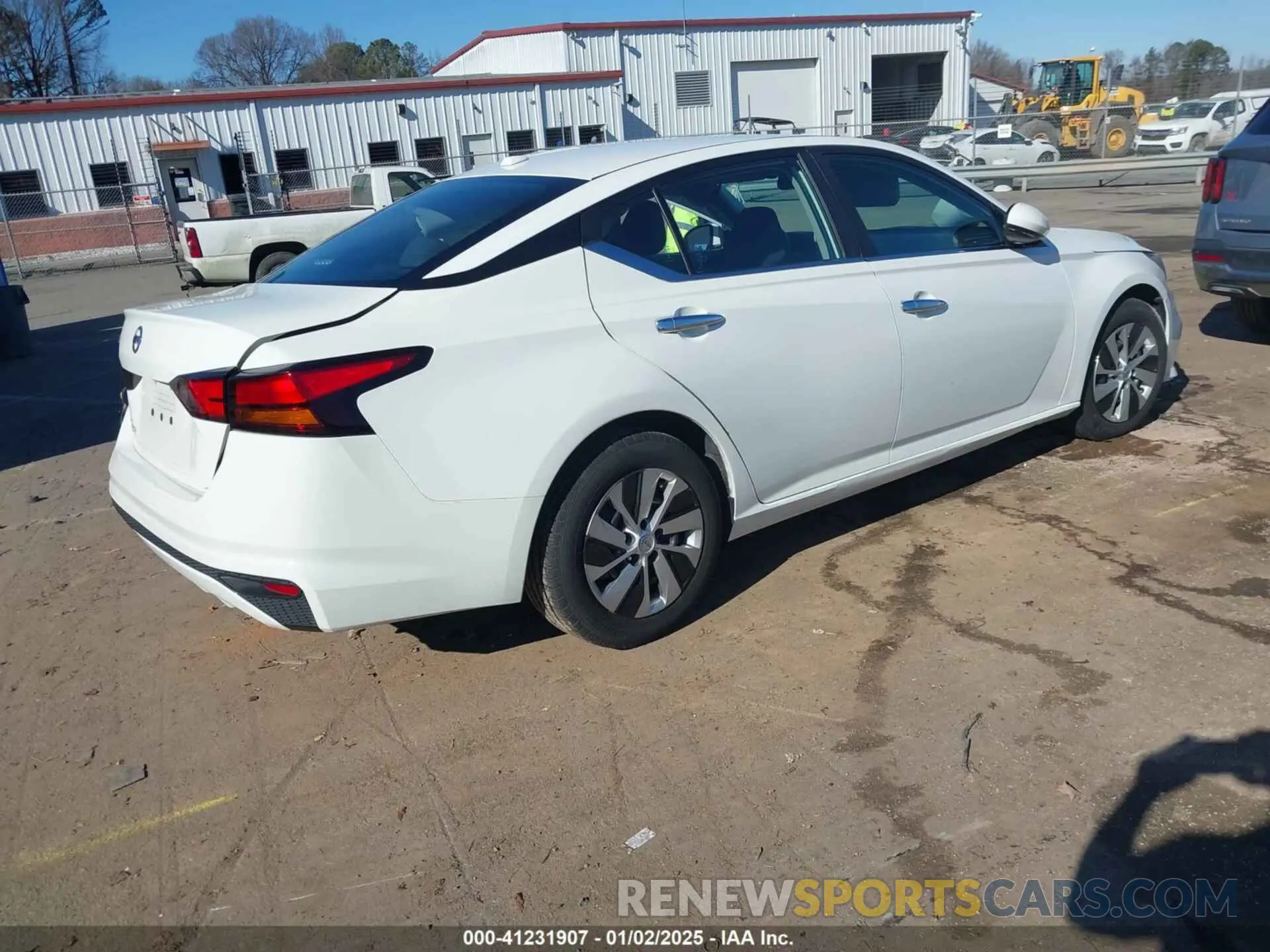 4 Photograph of a damaged car 1N4BL4BV1LC151115 NISSAN ALTIMA 2020