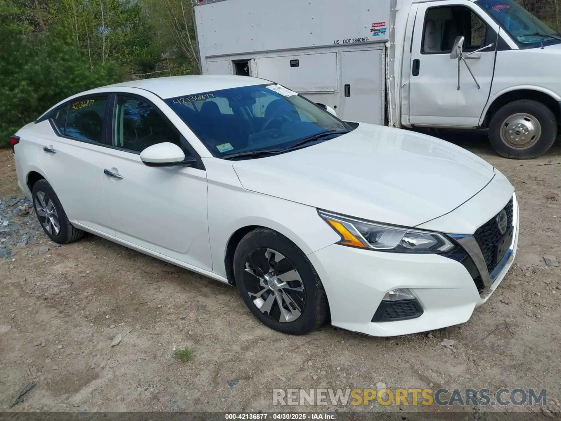 1 Photograph of a damaged car 1N4BL4BV1LC151602 NISSAN ALTIMA 2020