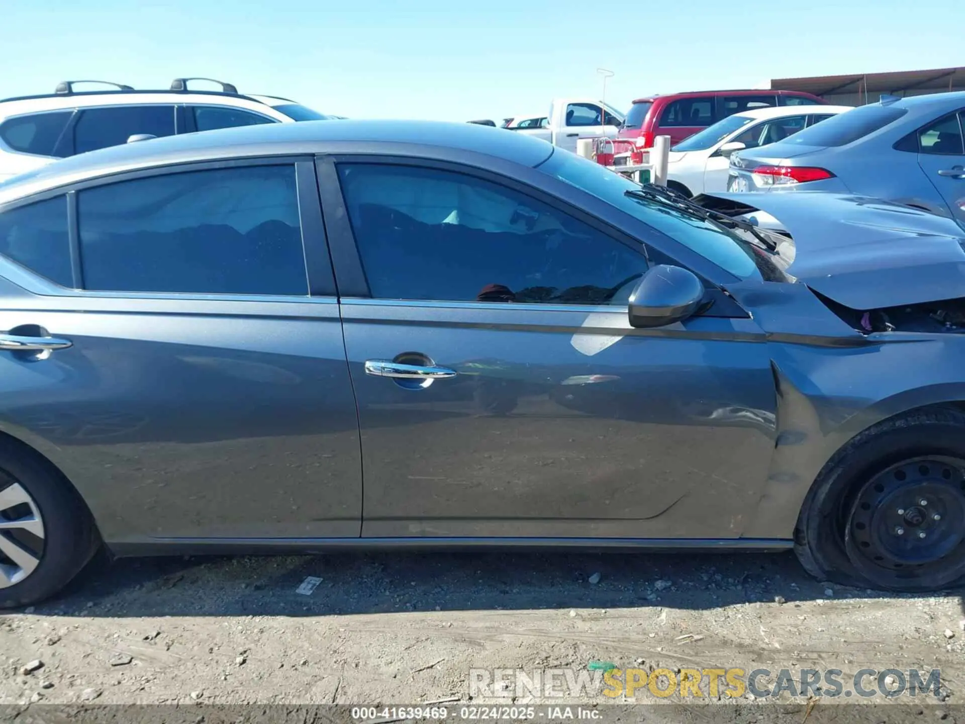 14 Photograph of a damaged car 1N4BL4BV1LC166472 NISSAN ALTIMA 2020