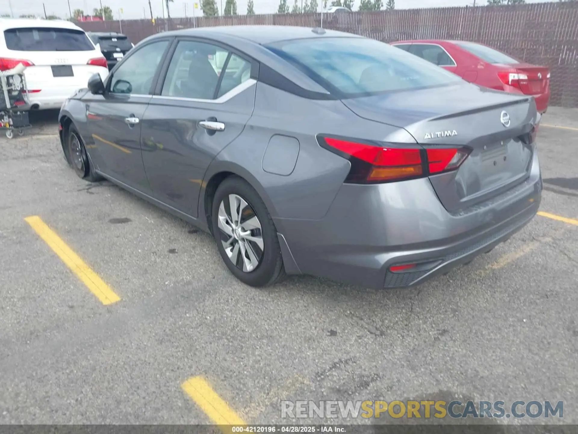 3 Photograph of a damaged car 1N4BL4BV1LC173129 NISSAN ALTIMA 2020