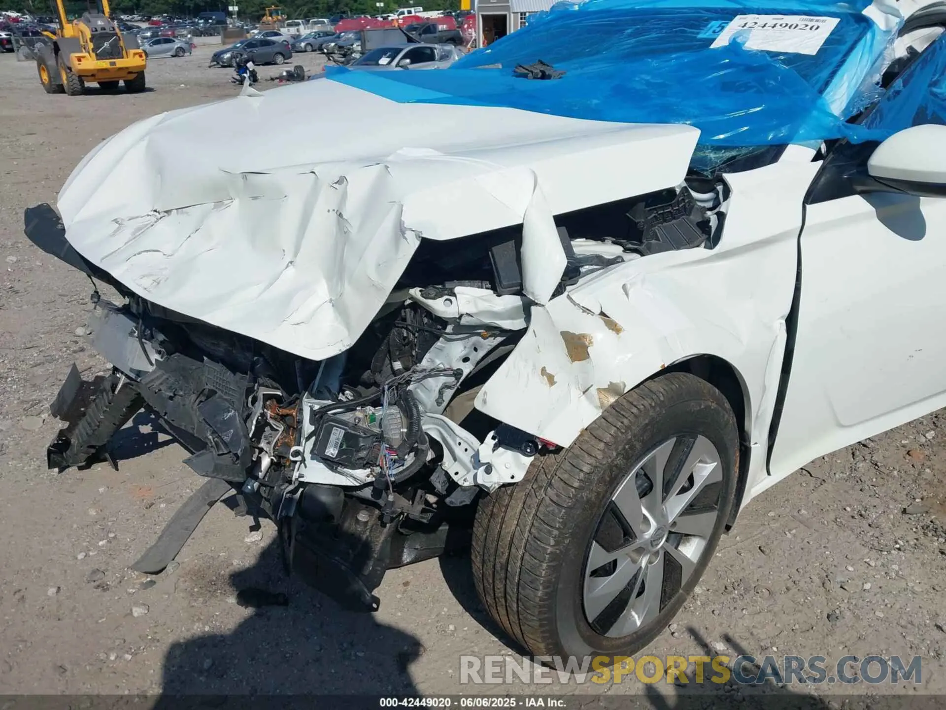 6 Photograph of a damaged car 1N4BL4BV1LC175379 NISSAN ALTIMA 2020